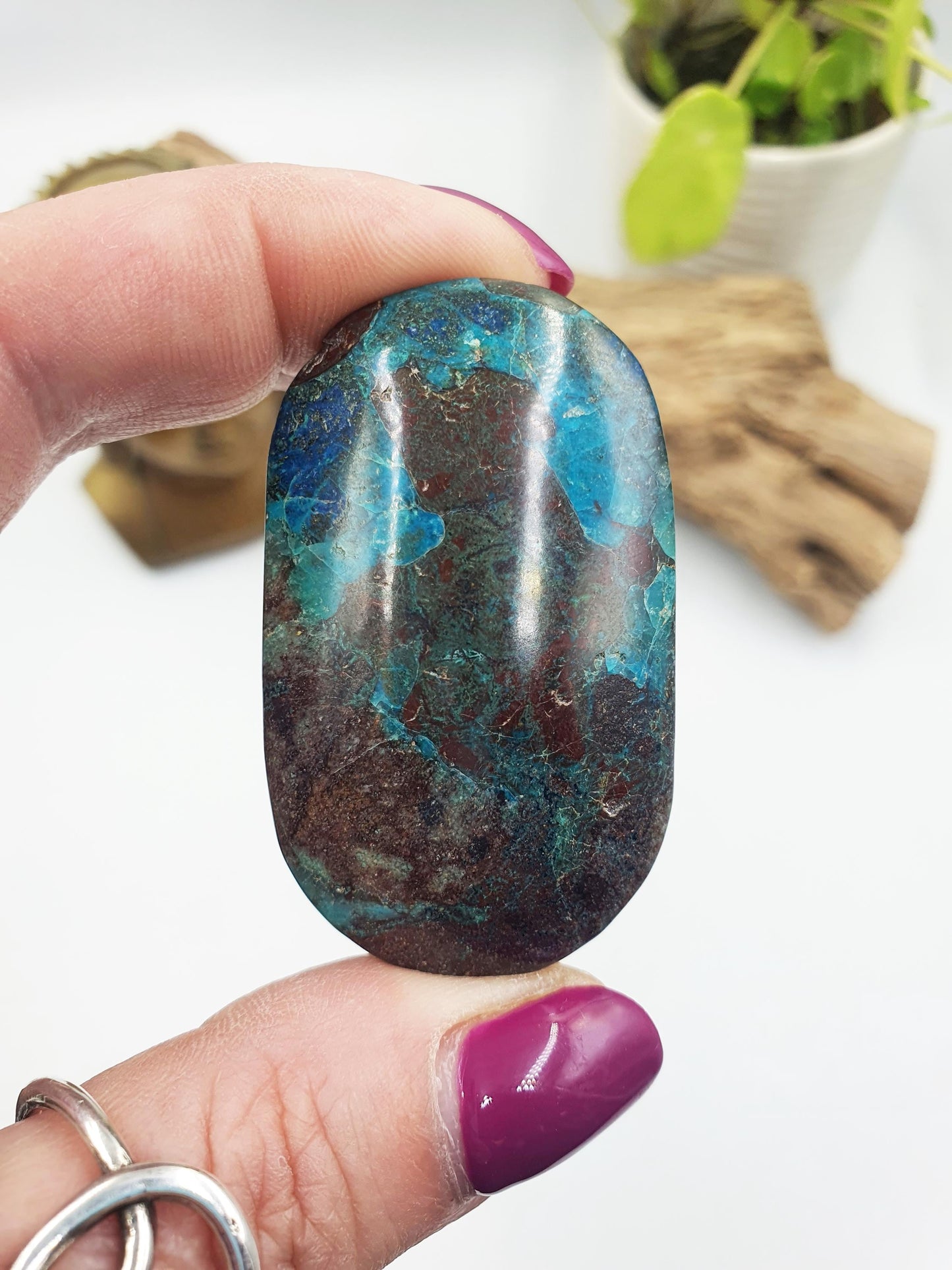 Phoenix Turquoise Palm Stone - Transformation & Protection Crystal - 40g