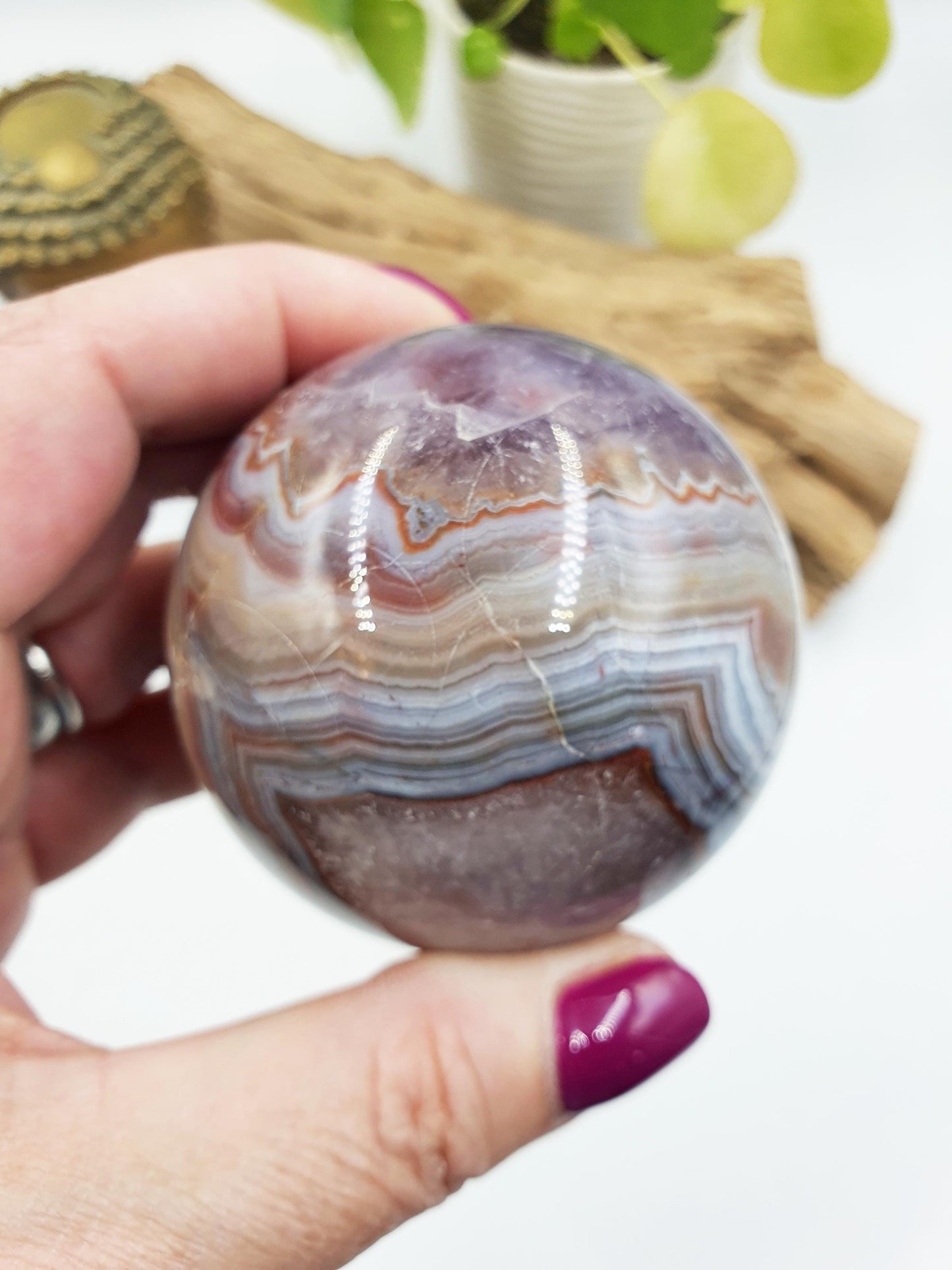 Beautiful Amethyst Agate Sphere / Amethyst Agate Crystal Ball / Amethyst Agate Orb - 62mm