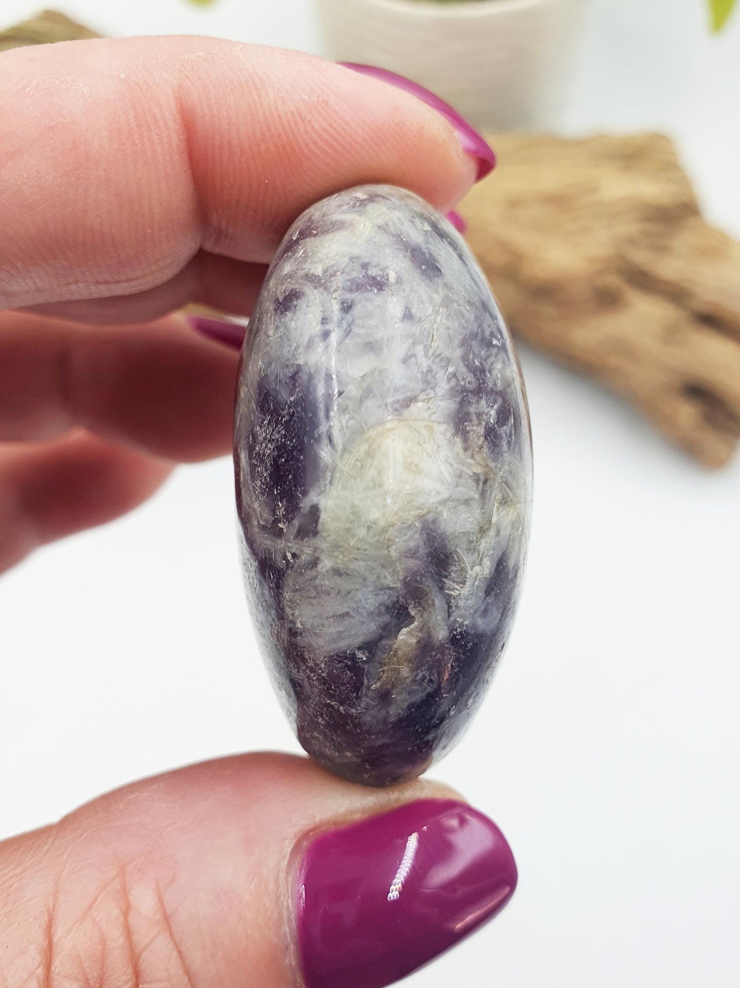 Cute Unicorn Stone Palm / Unicorn Palm Stone / Pegmatite Palm / Pocket Crystal / Meditation Palm - 50g