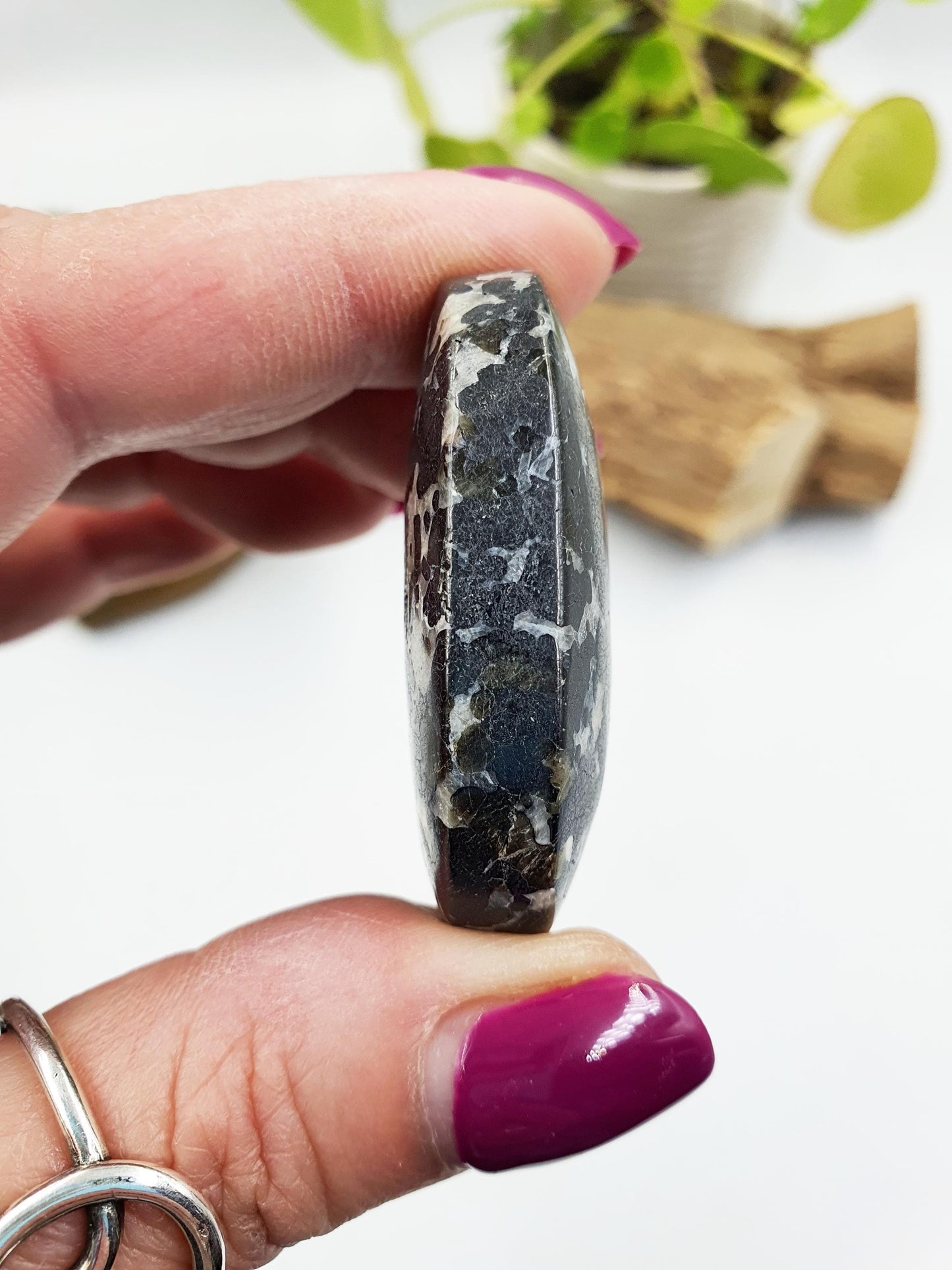 Willemite Palm Stone - Rare High Vibration Healing Crystal - 50g