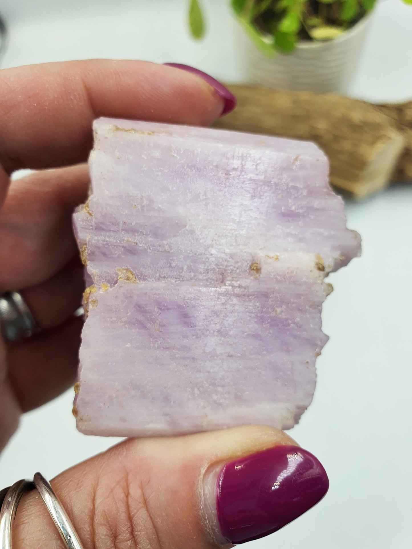 Raw Kunzite Specimen - Natural Heart Chakra & Emotional Healing Crystal - 120g