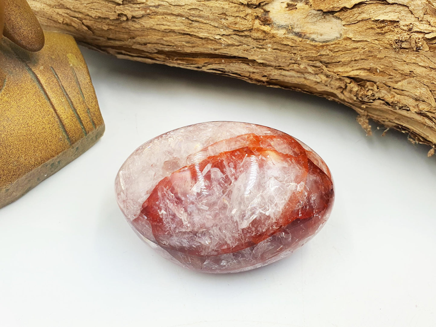 Incredible Sparkly and Flashy Fire Quartz Palm with rainbows / Large Hematoid Quartz Palm / Meditation Palm / Reiki Crystal Palm - 175g
