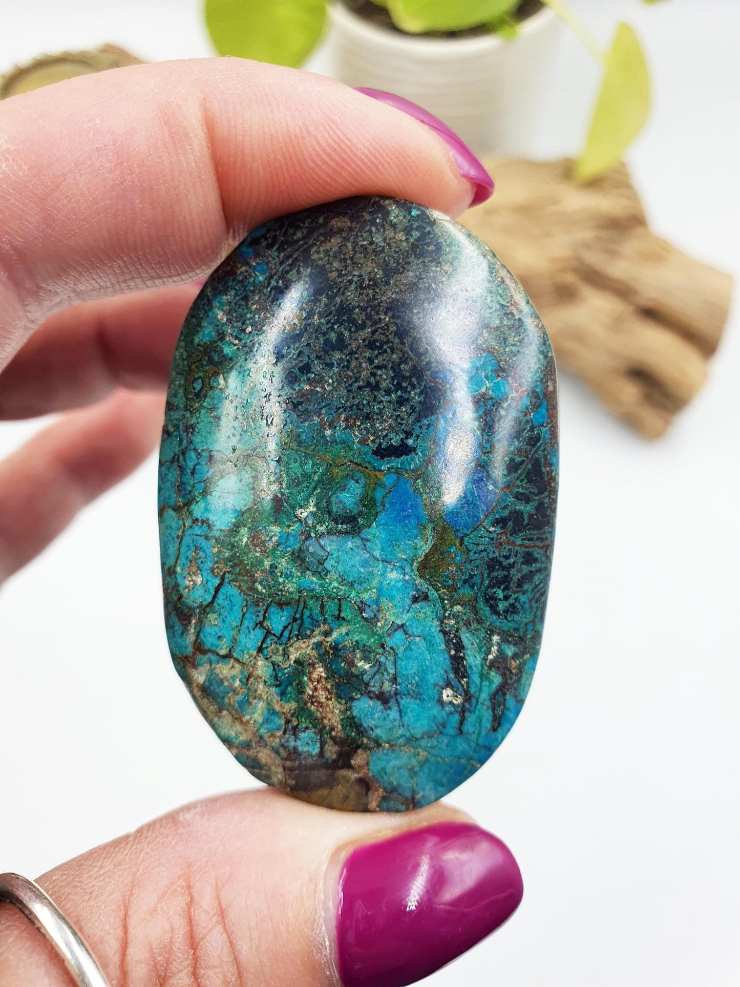 Beautiful Phoenix Turquoise Palm / Phoenix Stone Palm Stone / Meditation Palm / Reiki Crystal Palm - 50g