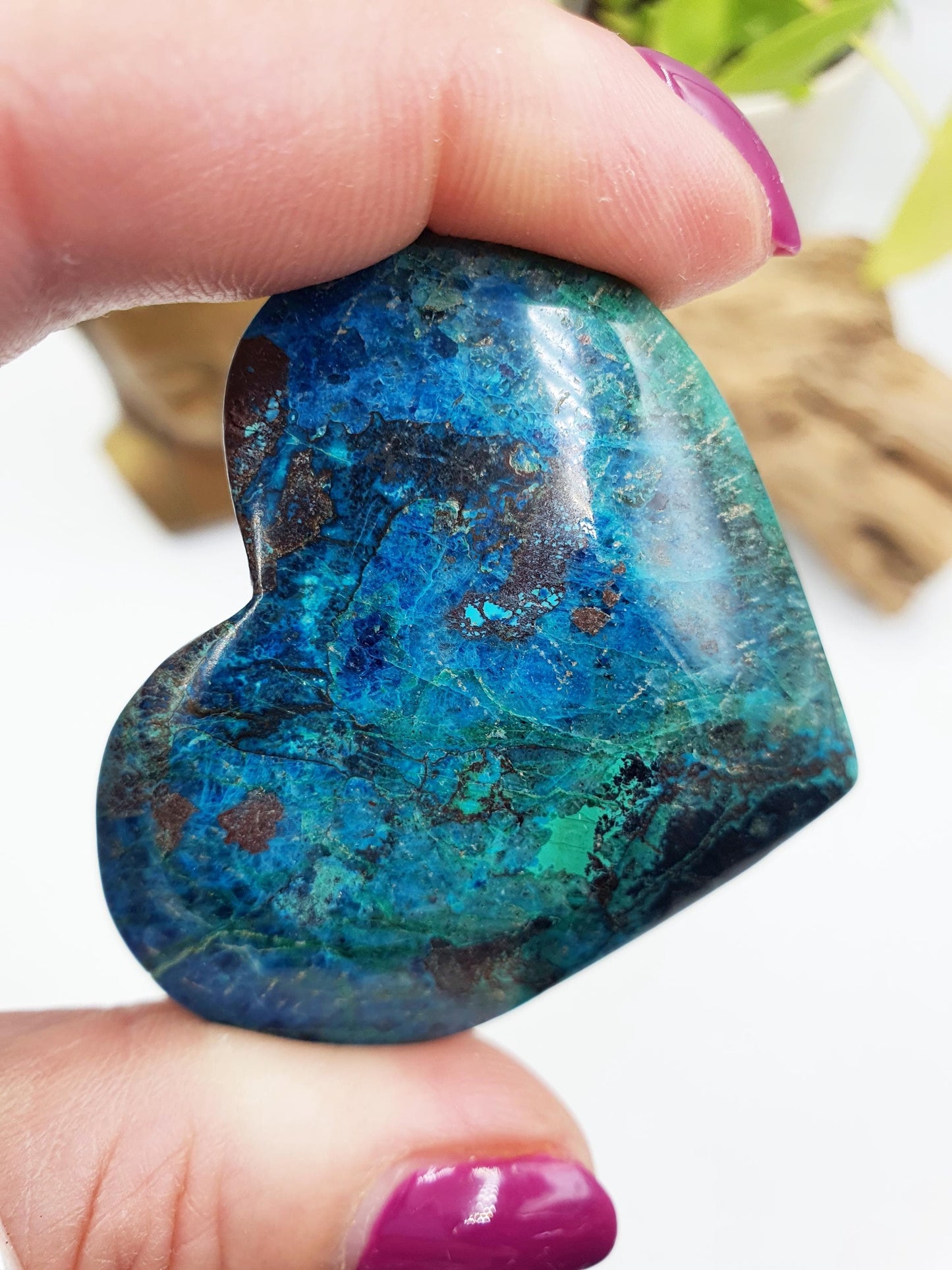 Beautiful Phoenix Turquoise Crystal Heart / Phoenix Stone Puff Heart / Collectors Heart - 50g