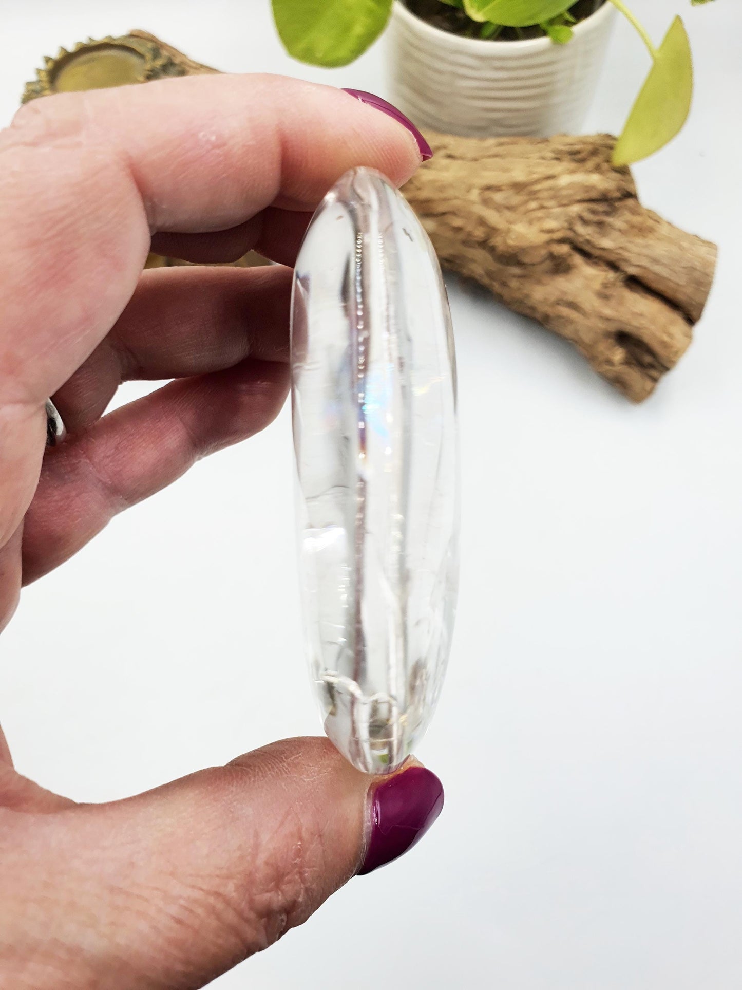 Beautiful Large Clear Quartz Palm with rainbows / Clear Quartz Palm Stone with shimmering inclusions/ Meditation Palm / Reiki Crystal - 150g