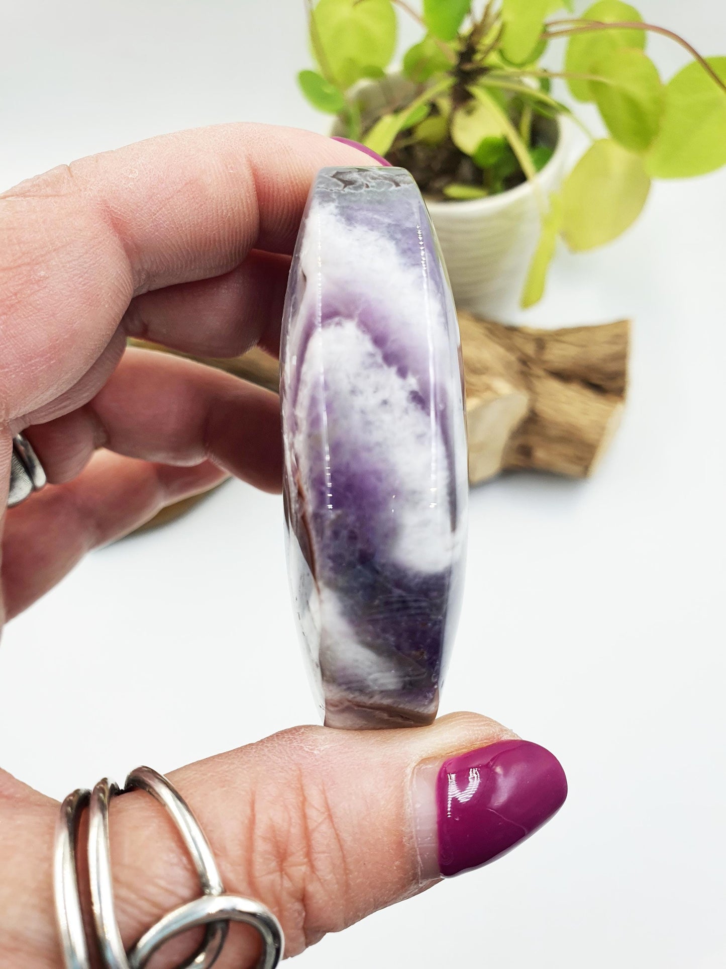 Dream Amethyst Palm Stone - Intuition & Spiritual Protection Crystal - 110g