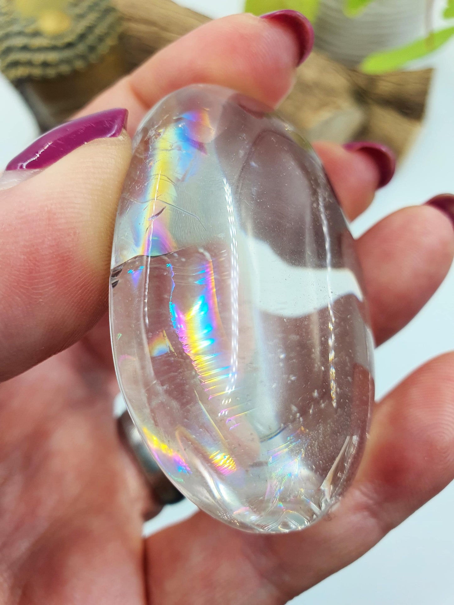 High Grade Clear Quartz Palm Stone with large Rainbows - Energy Amplifying Healing Crystal - 85g