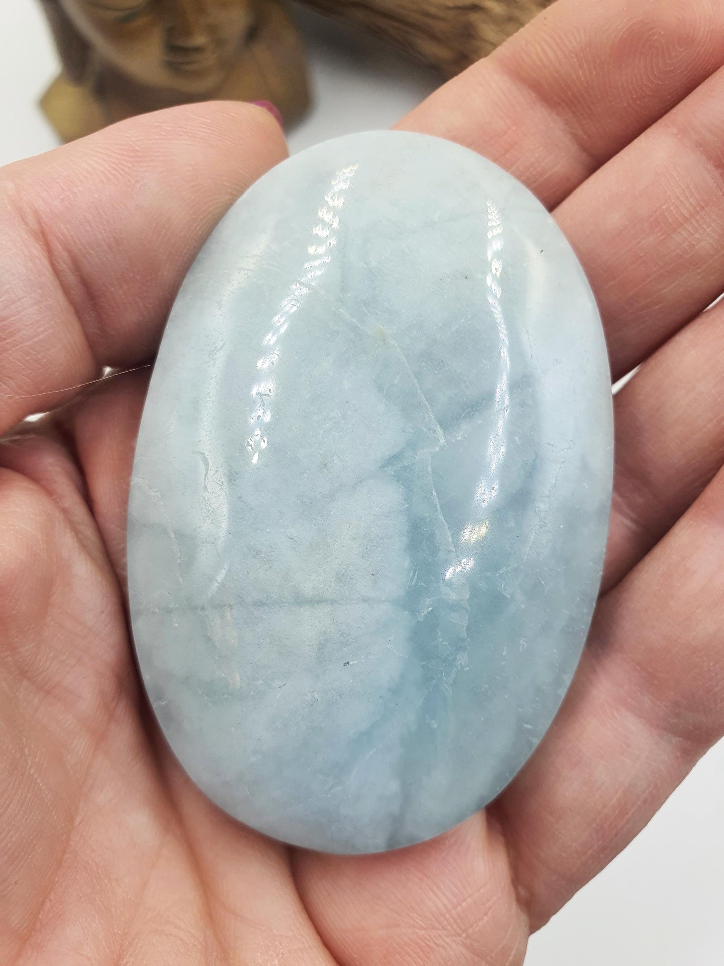 Flashy Aquamarine Palm Stone - Calming & Stress Relief Throat Chakra Crystal - 25g