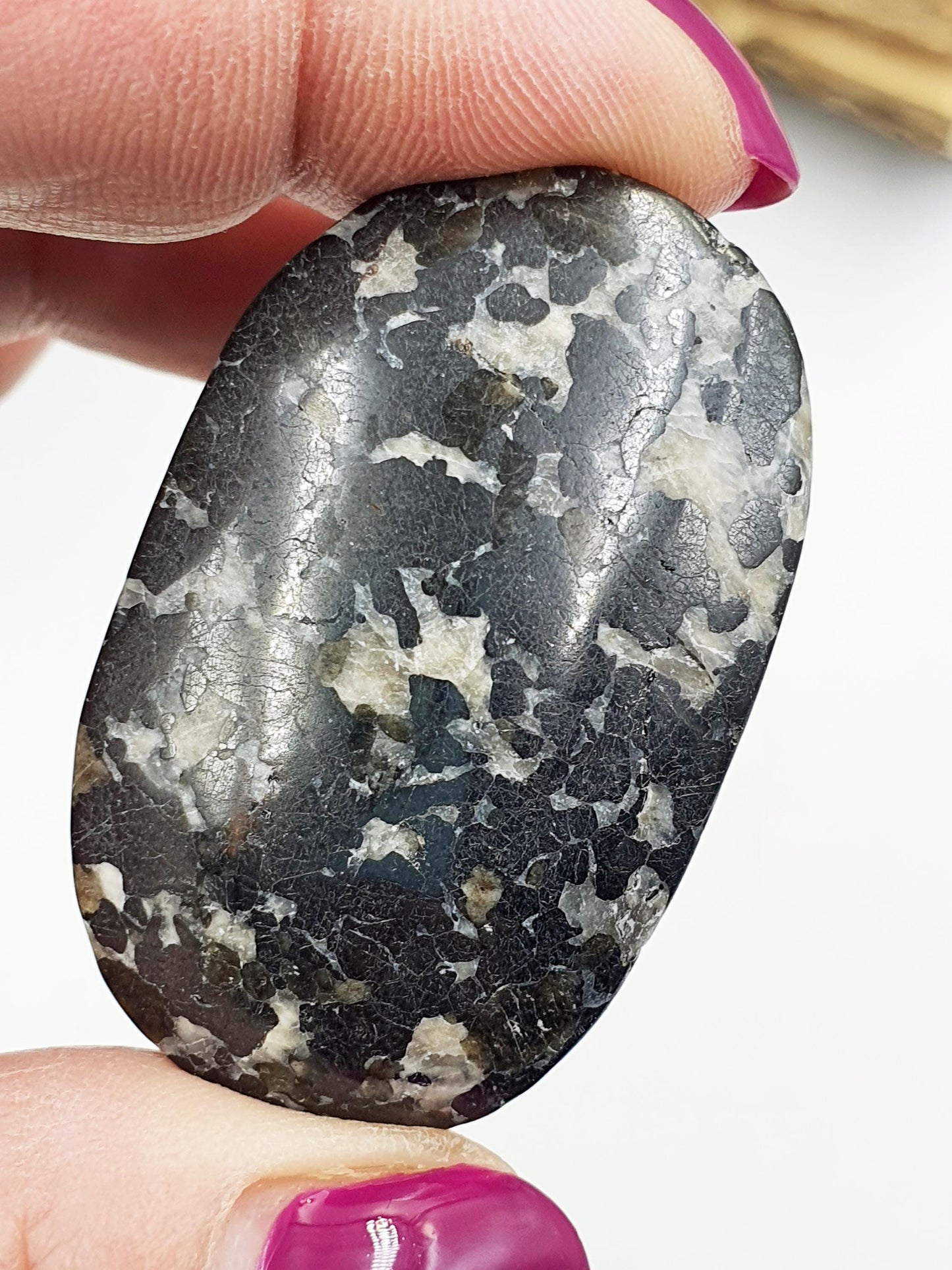 Willemite Palm Stone - Rare High Vibration Healing Crystal - 50g