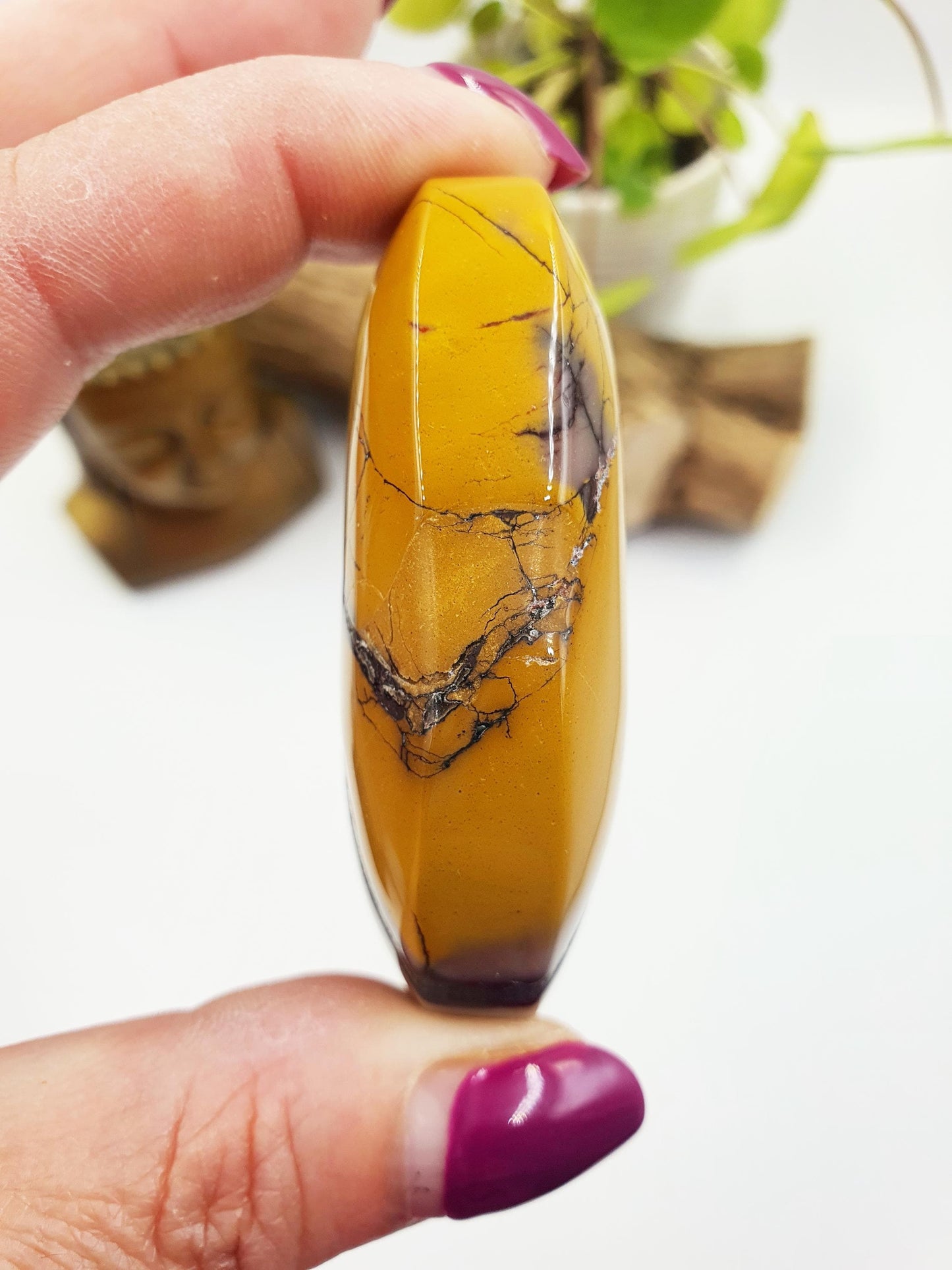 Mookaite Jasper Palm Stone - Grounding and Vitality Healing Crystal - 80g