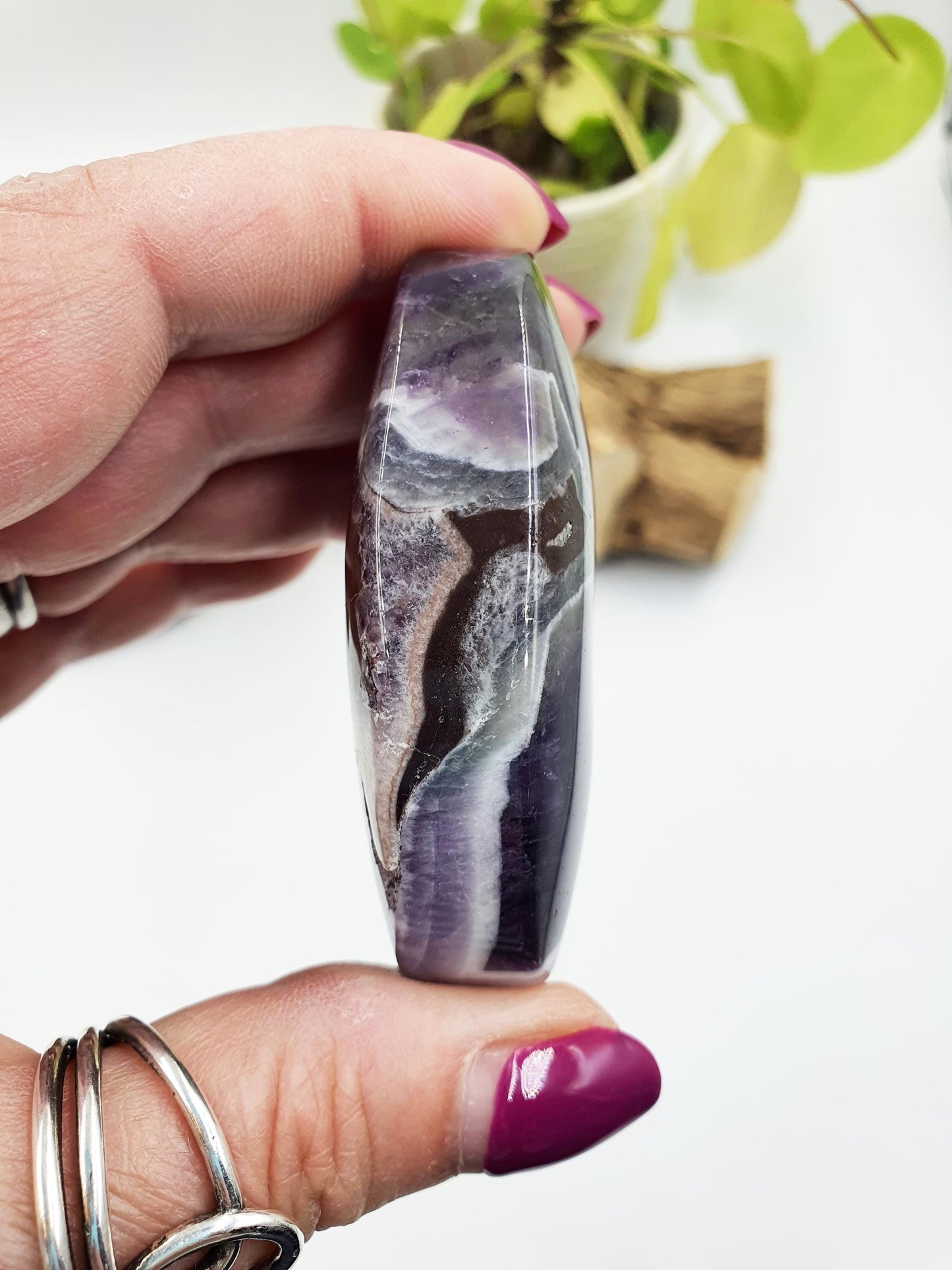 Dream Amethyst Palm Stone - Intuition & Spiritual Protection Crystal - 110g