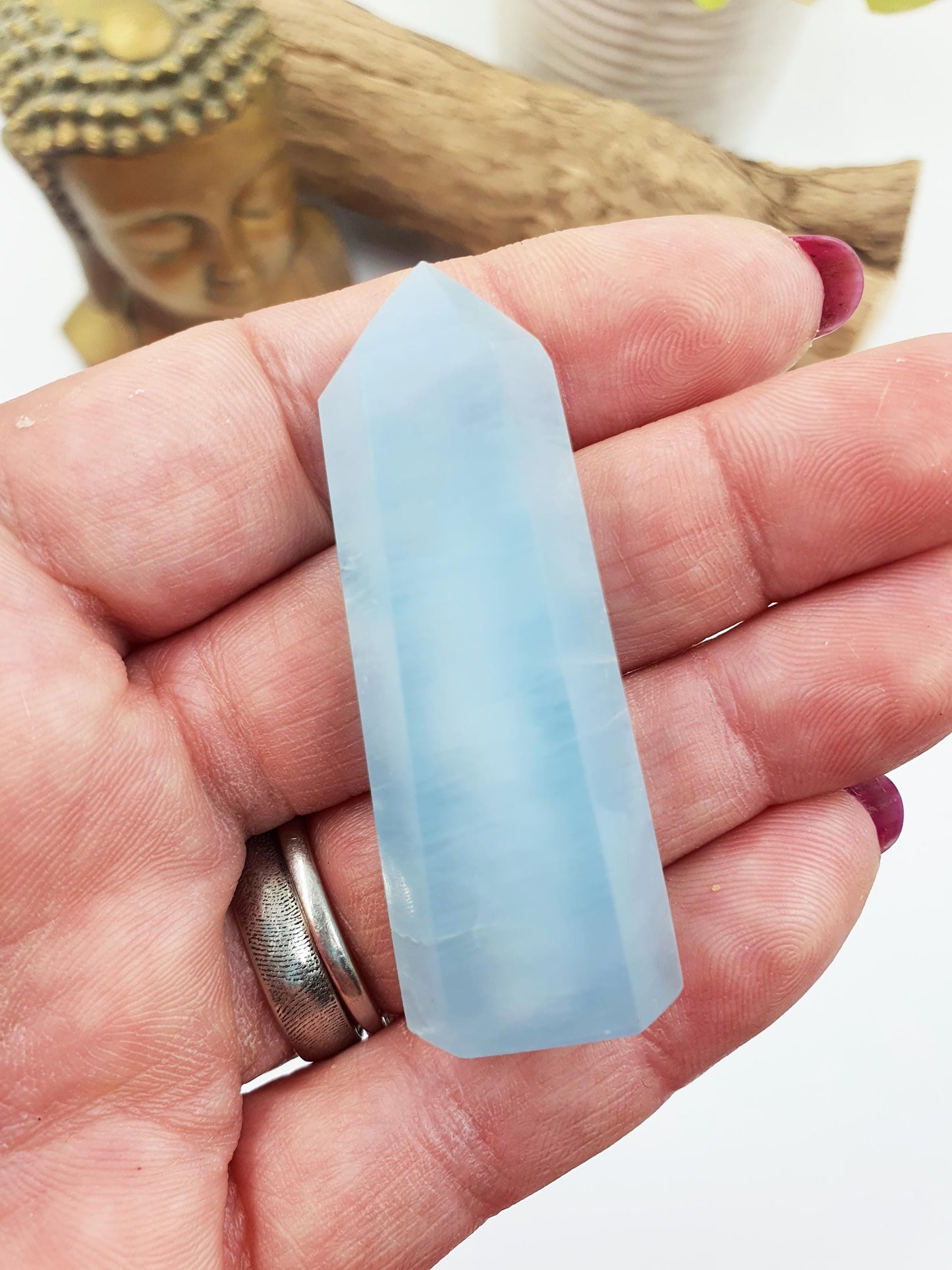 Little Aquamarine Tower - Calming & Communication Throat Chakra Healing Crystal Point - 25g