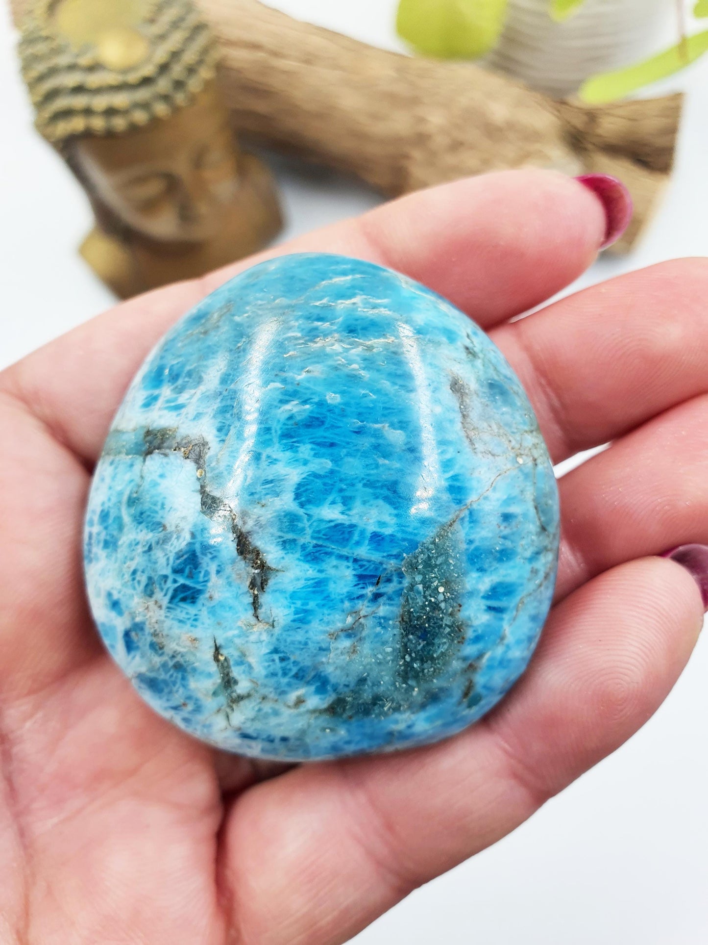Blue Apatite Palm Stone - Motivation & Focus Healing Crystal - 90g