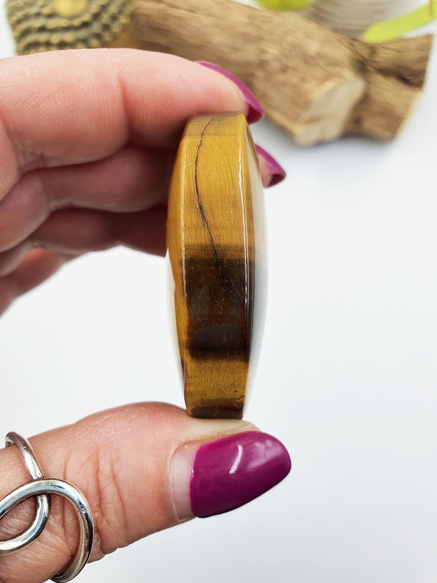 High Grade Flashy Yellow Tigers Eye Palm Stone - Protection & Courage Crystal - 55g