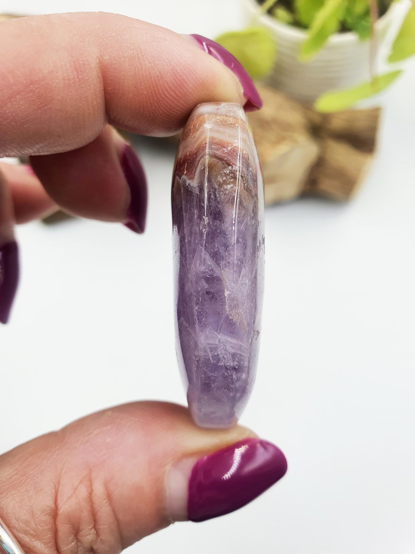 Amethyst Agate Palm Stone - Calming & Balancing Healing Crystal - 35g