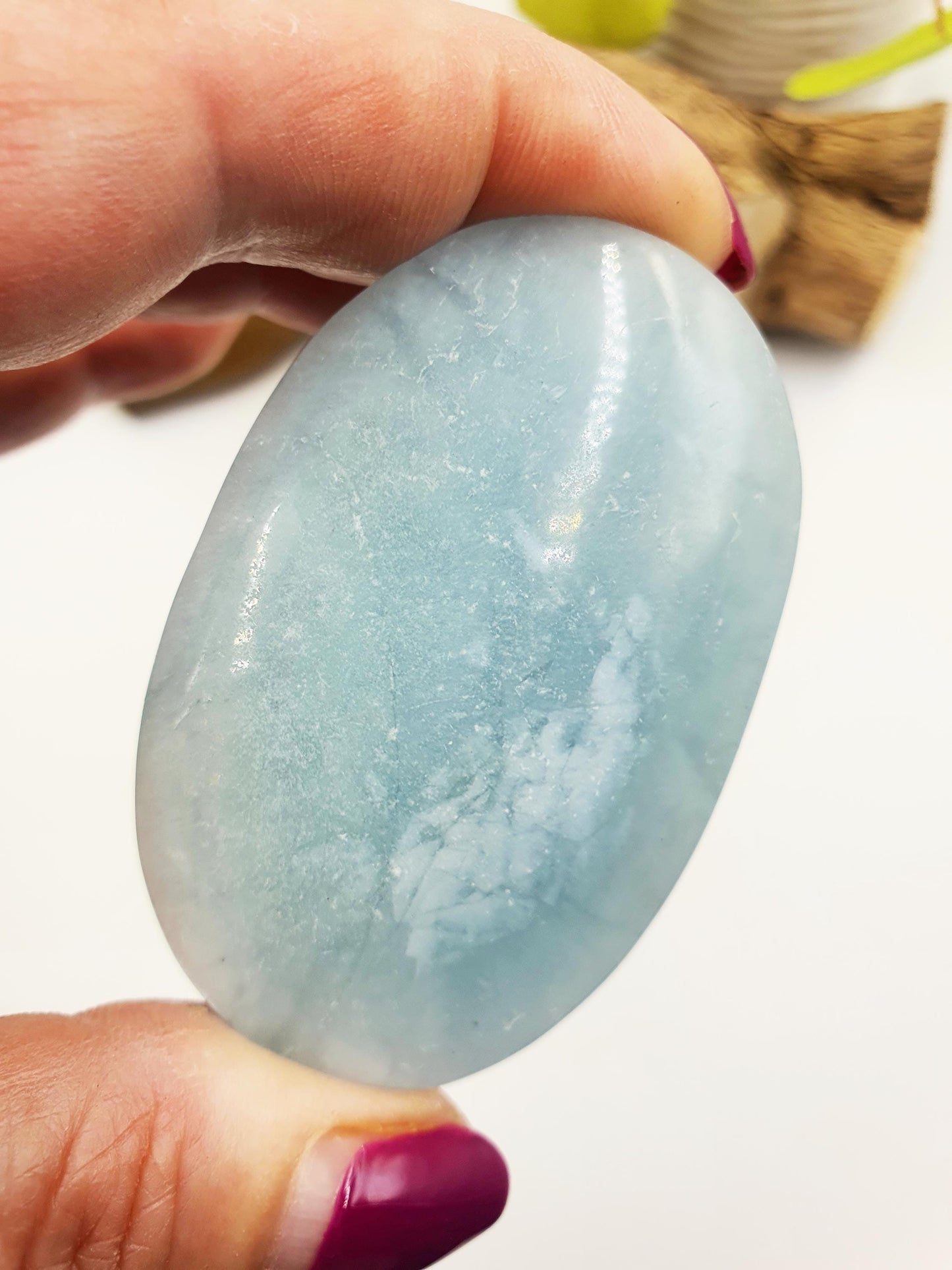 Flashy Aquamarine Palm Stone - Calming & Stress Relief Throat Chakra Crystal - 25g