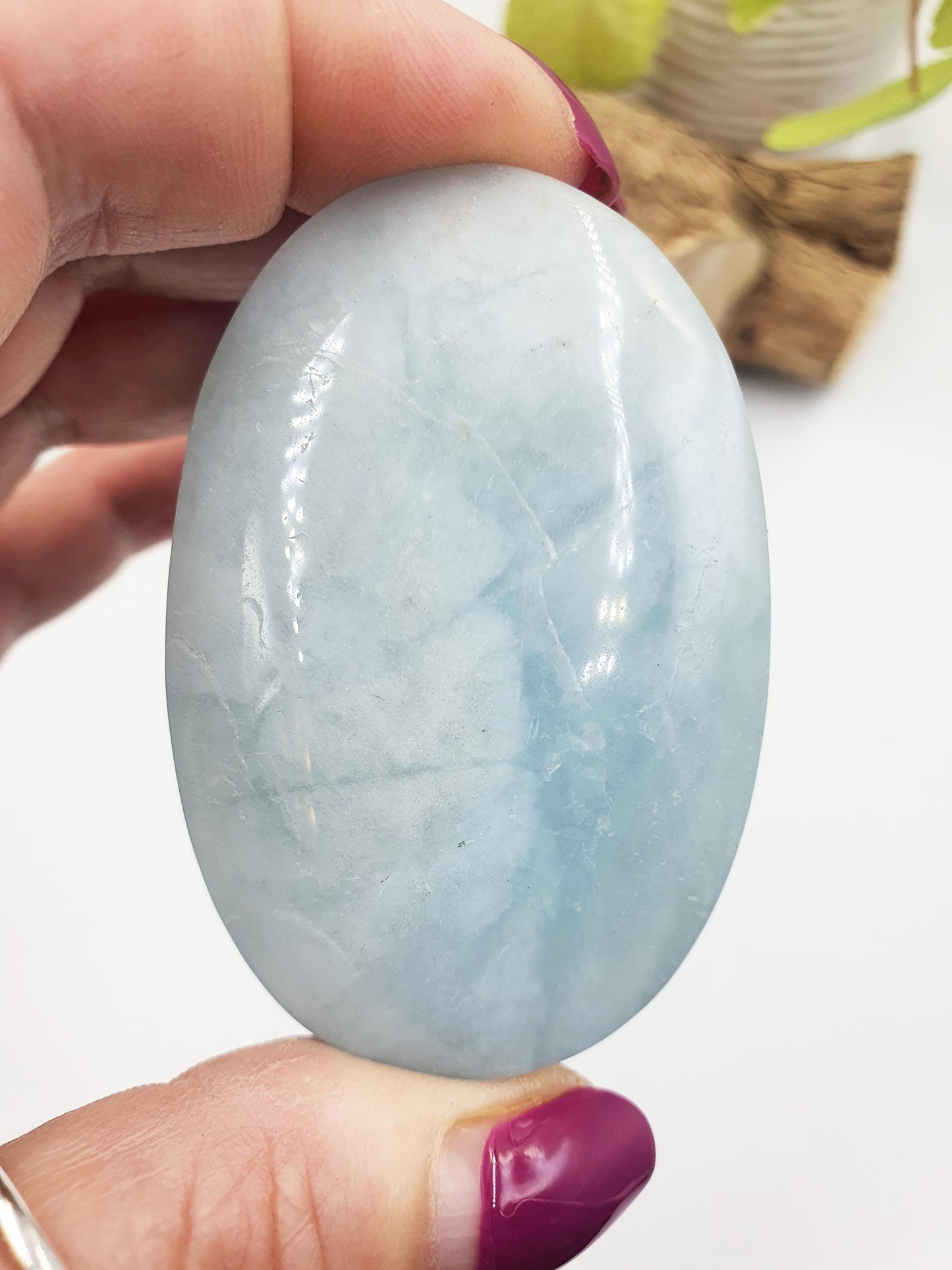 Flashy Aquamarine Palm Stone - Calming & Stress Relief Throat Chakra Crystal - 25g