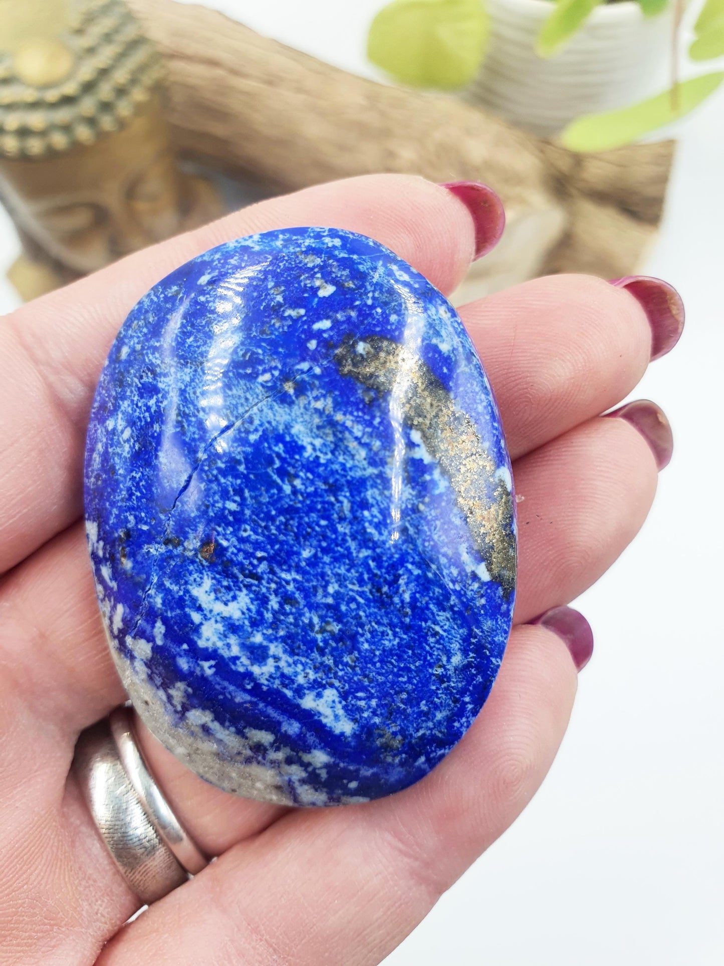Lapis Lazuli Palm Stone - Wisdom & Truth Third Eye Chakra Crystal - 55g