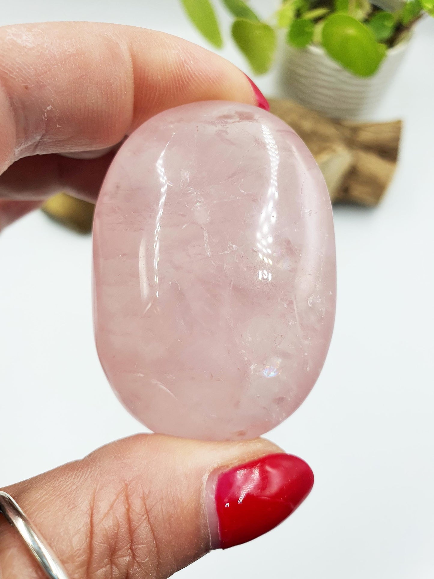 Rose Quartz Palm Stone with rainbows - Love & Compassion Healing Crystal - 60g