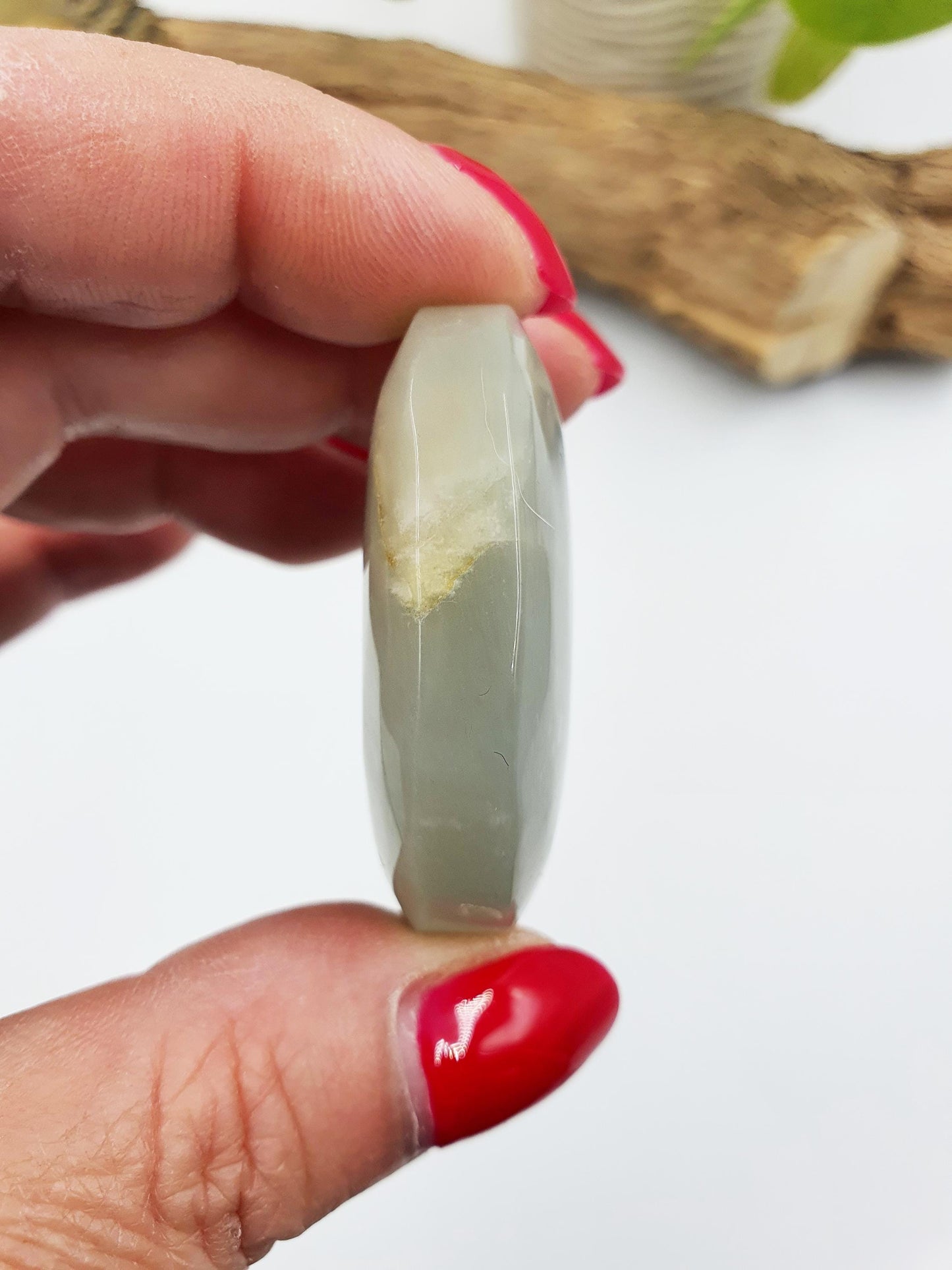 Green Moonstone Palm - Heart Chakra & Emotional Balance Healing Crystal - 40g