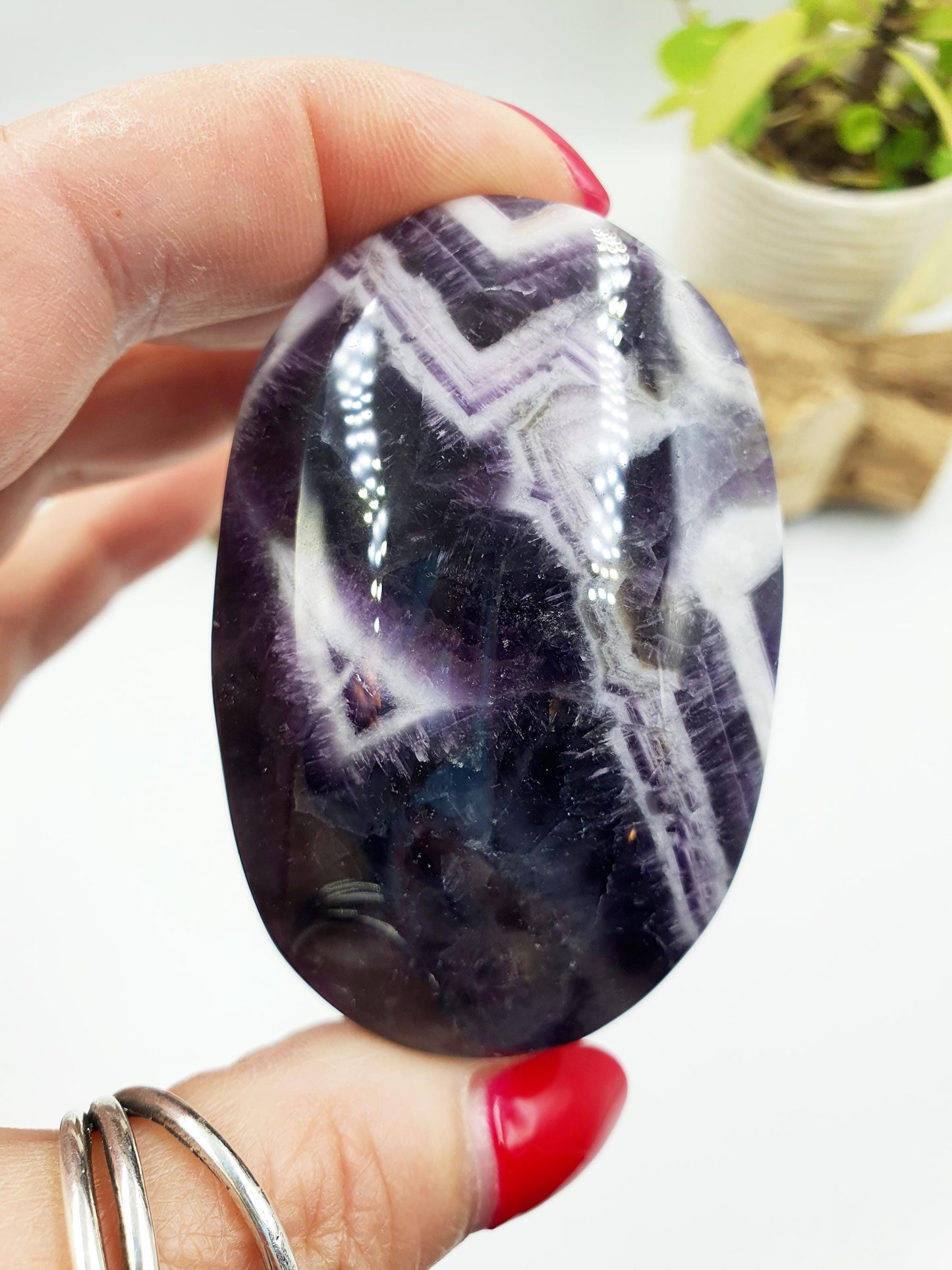 Large Dream Amethyst Palm Stone - Intuition & Spiritual Protection Crystal - 115g