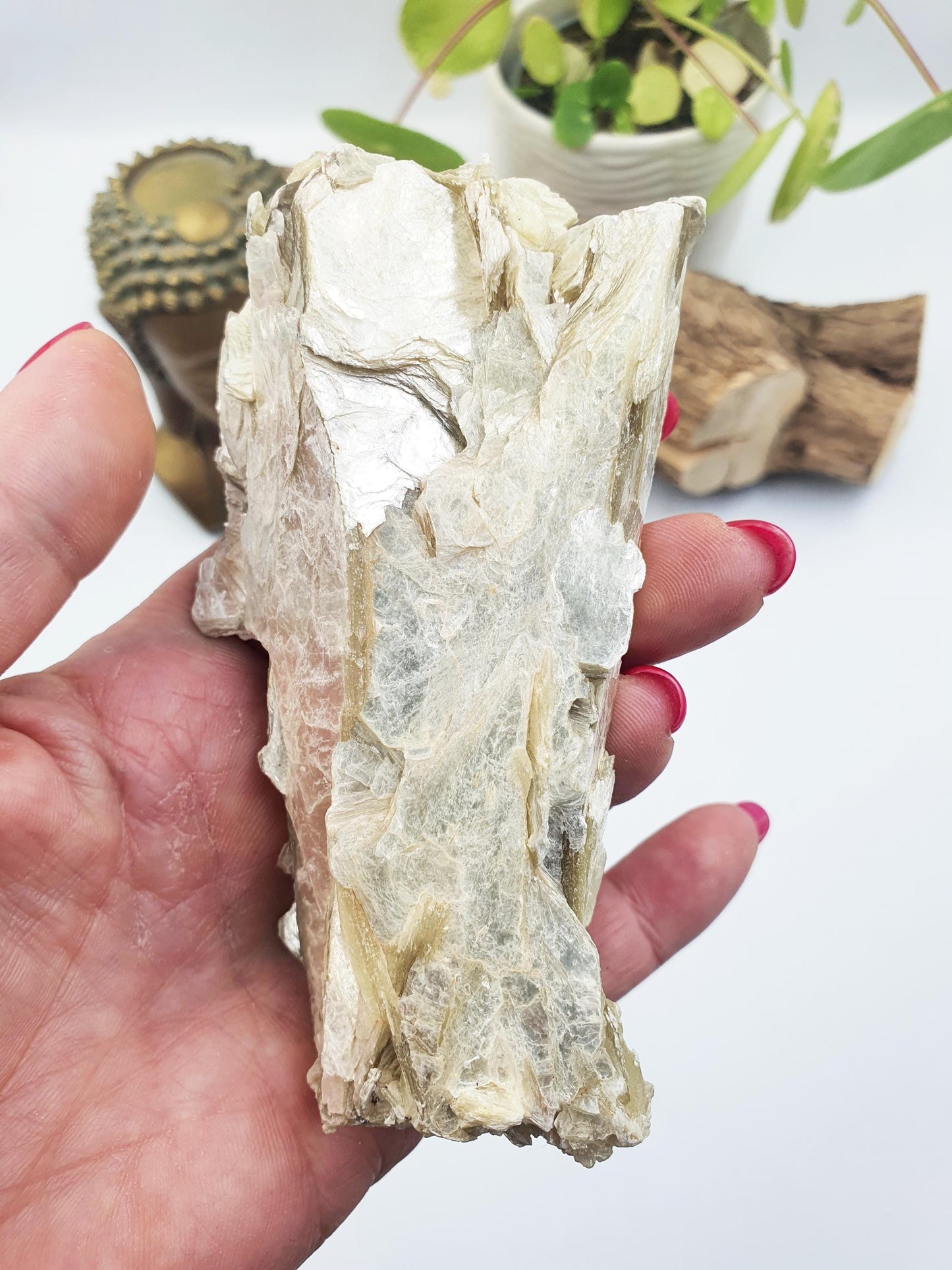 Raw Golden Mica Specimen (Muscovite Mica) - Uplifting & Protective Healing Crystal, 250g