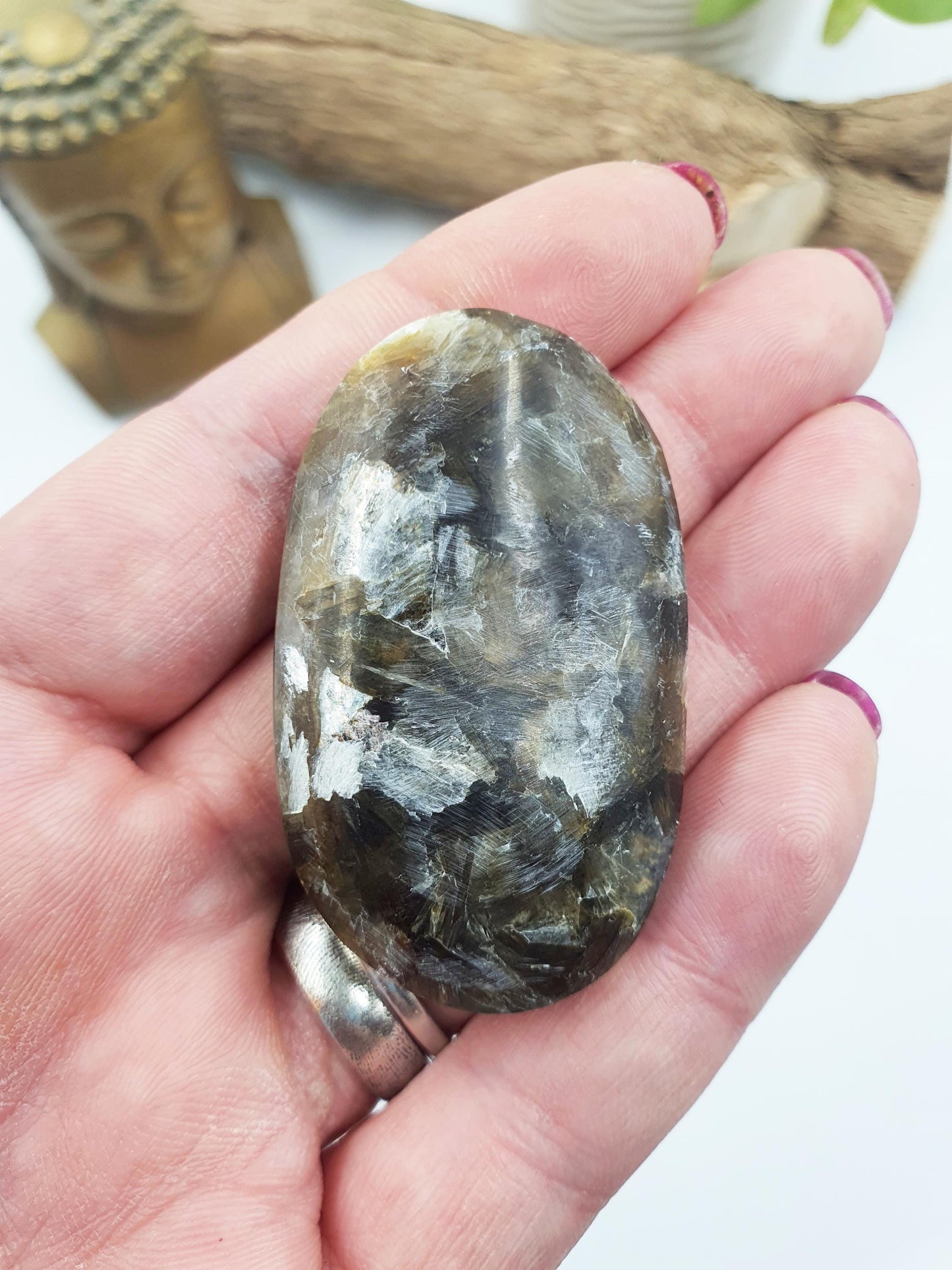 Muscovite (Golden Mica) Palm Stone - Uplifting & Protective Healing Crystal, 35g