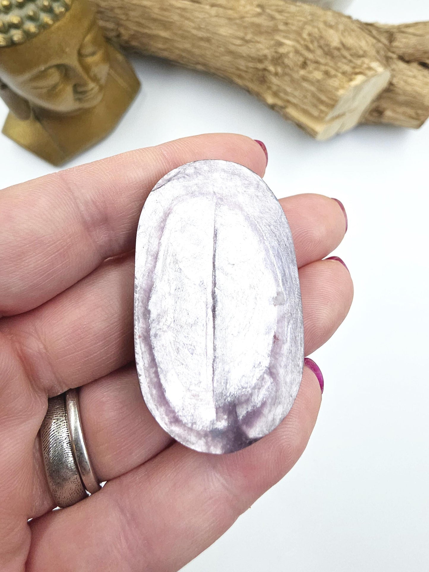 Little Purple Mica Palm Stone - Insight & Transformation Healing Crystal, 35g