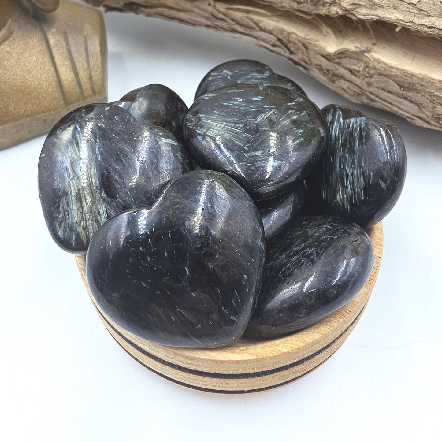 Astrophyllite Crystal Hearts – Transformation, Insight & Crown Chakra Crystal, 3.5cm