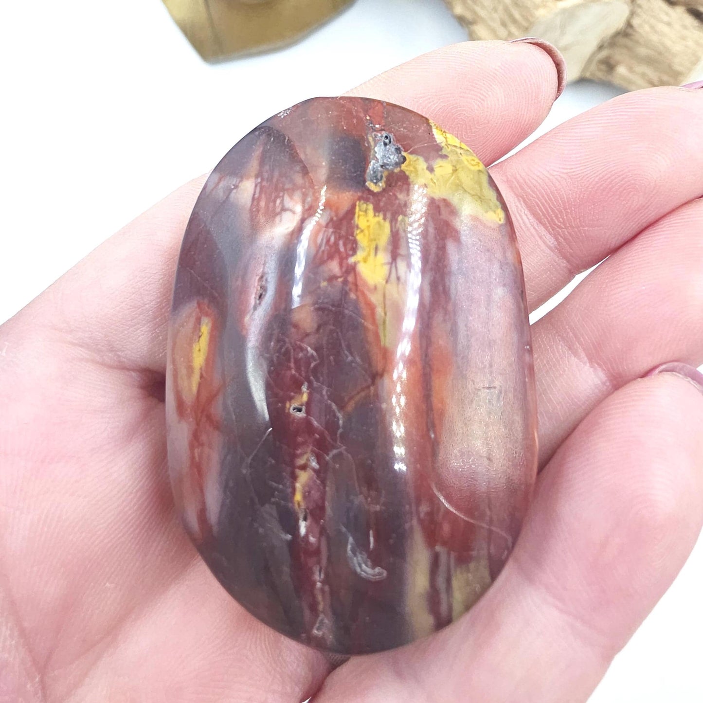 Mookaite Jasper Palm Stone – Strength, Grounding & Emotional Balance Crystal, 65g