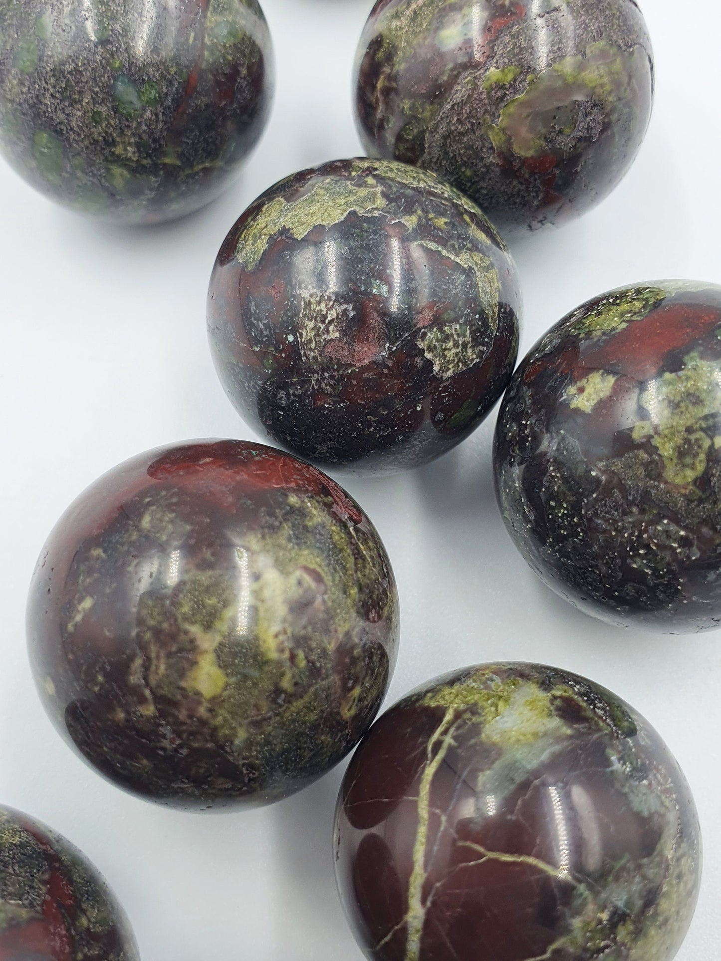 Dragon's Blood Mini Sphere - 25mm