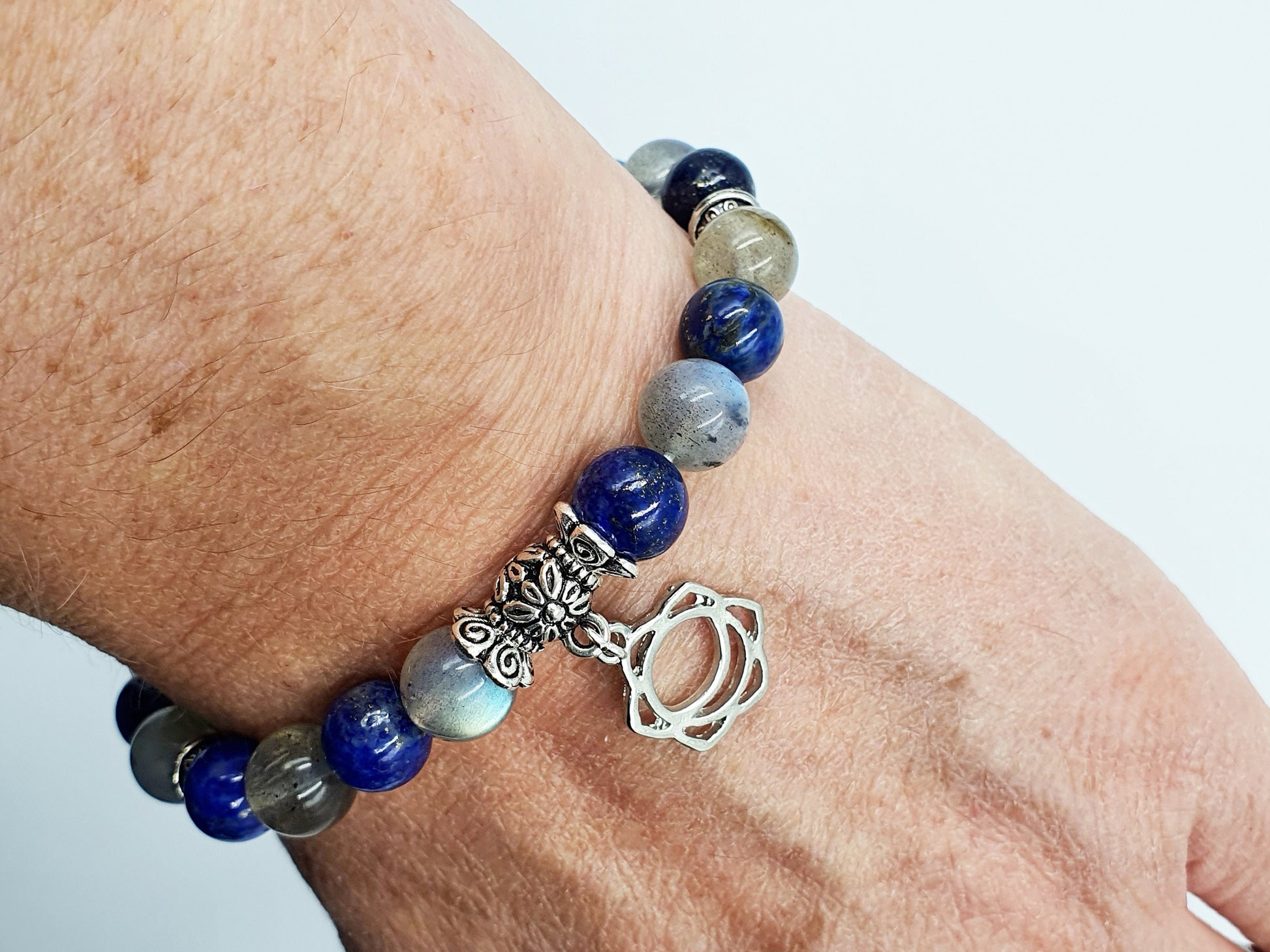 Period Pain Support Crystal Healing Bracelet with Chakra Charm (Lapis Lazuli and Labradorite)