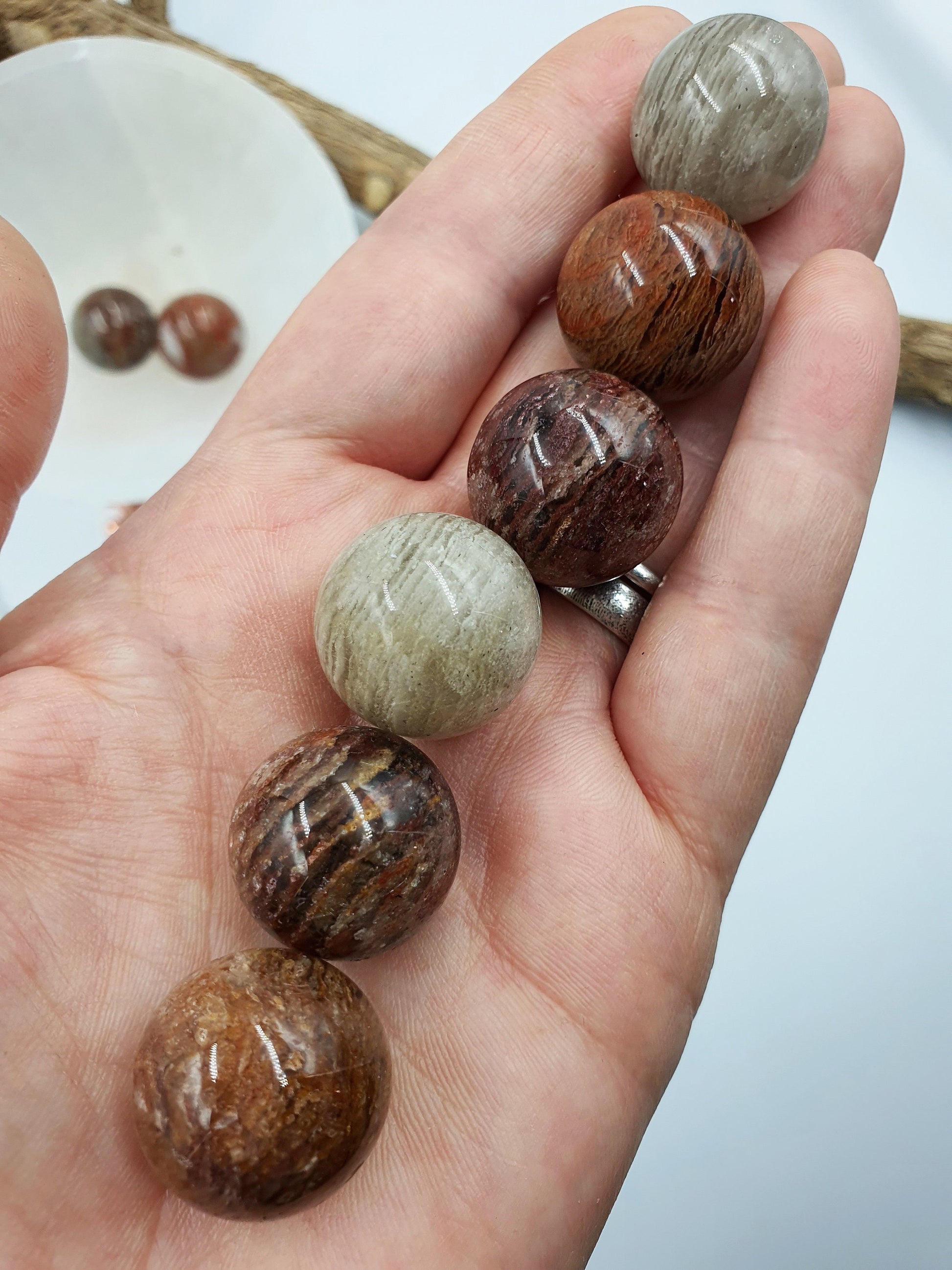 Thousand Layers (Lodolite) Crystal Mini Sphere - 20mm