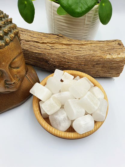 Selenite Tumbles