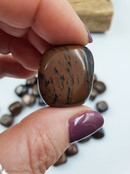Mahogany Obsidian Tumbles
