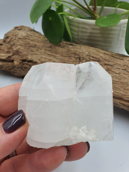 White Calcite Specimen - Natural Raw Crystal - Gemstone Cluster - 225g