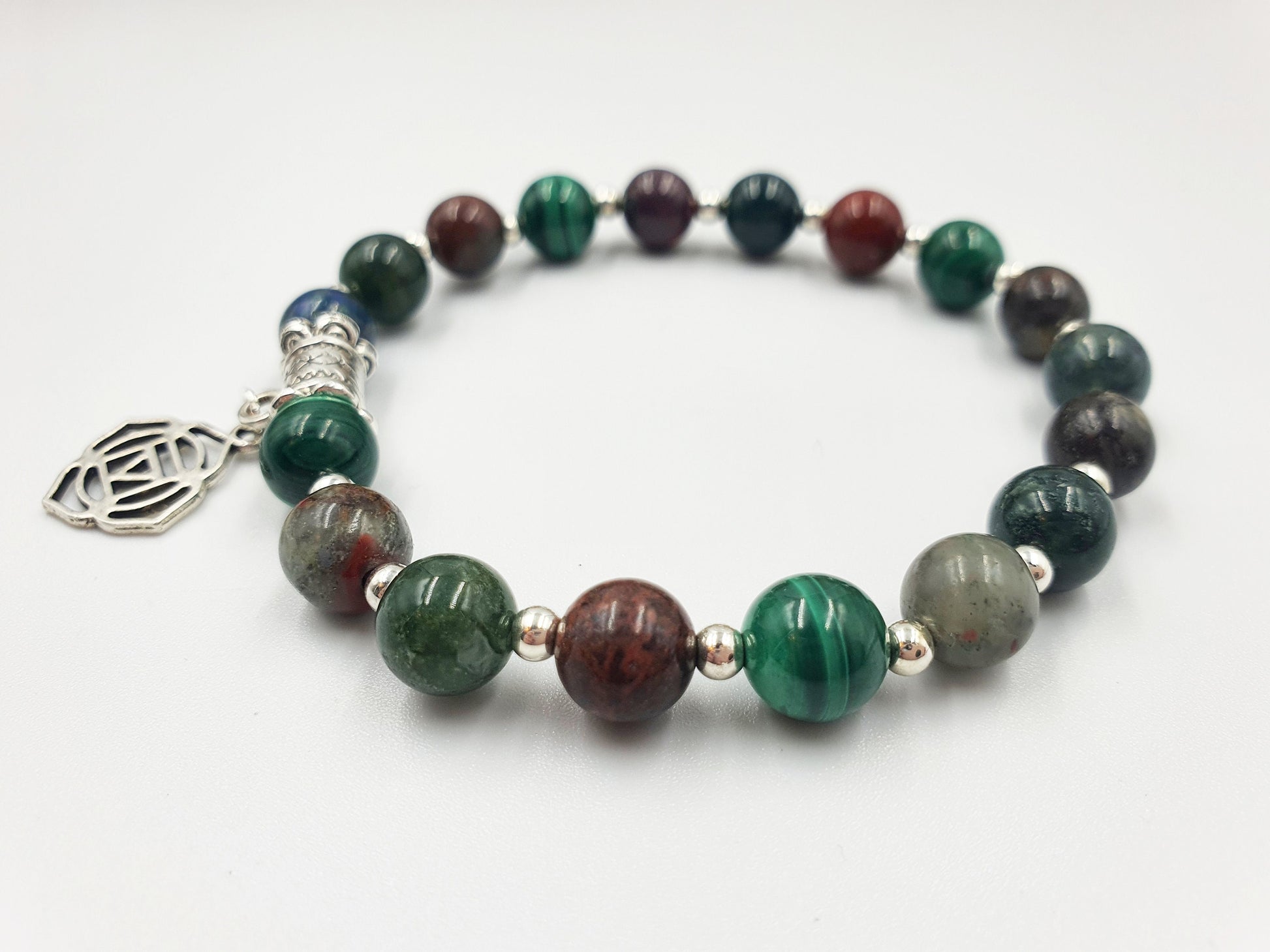 Cancer Diagnosis Support Crystal Healing Bracelet with Chakra Charm (Bloodstone, Malachite, Sonora Sunrise and Moss Agate)