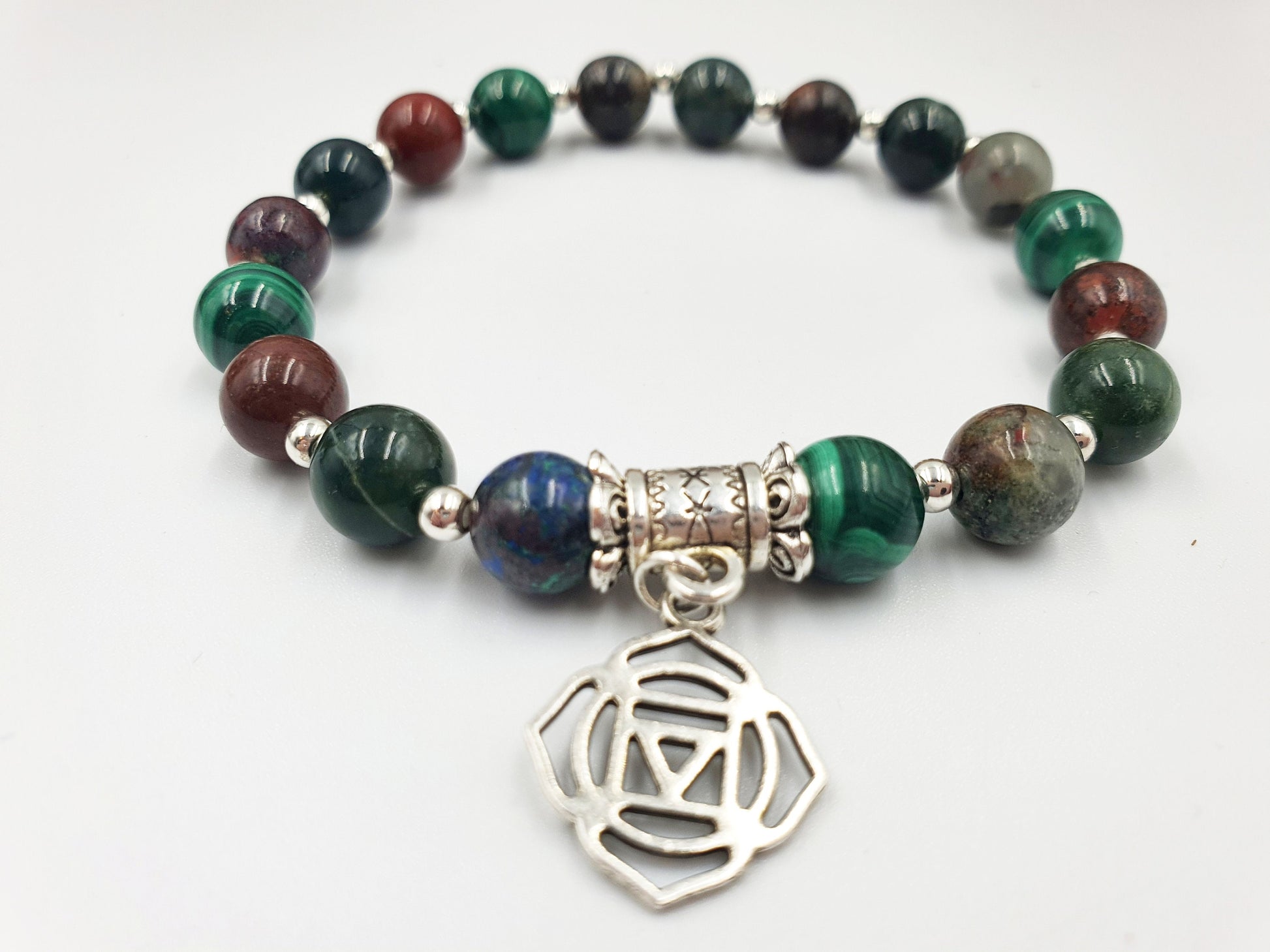 Cancer Diagnosis Support Crystal Healing Bracelet with Chakra Charm (Bloodstone, Malachite, Sonora Sunrise and Moss Agate)