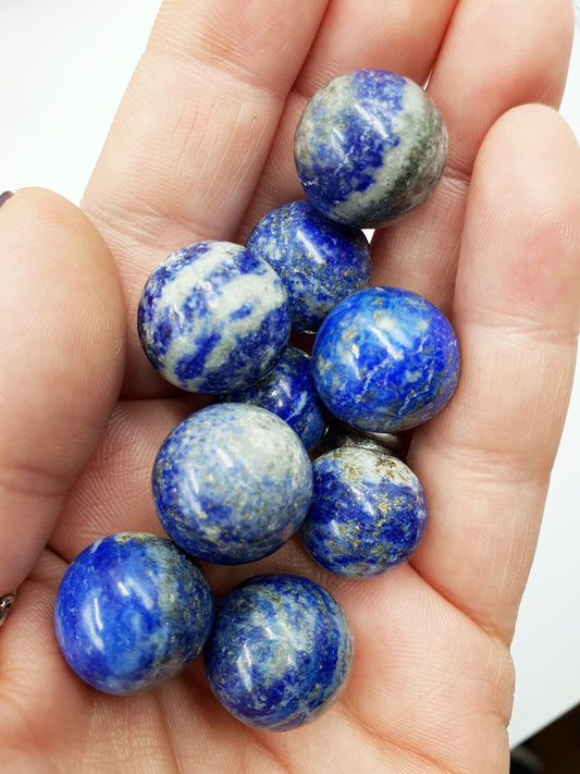 Lapis Lazuli Crystal Mini Sphere - 15mm to 17mm (UV Reaction)