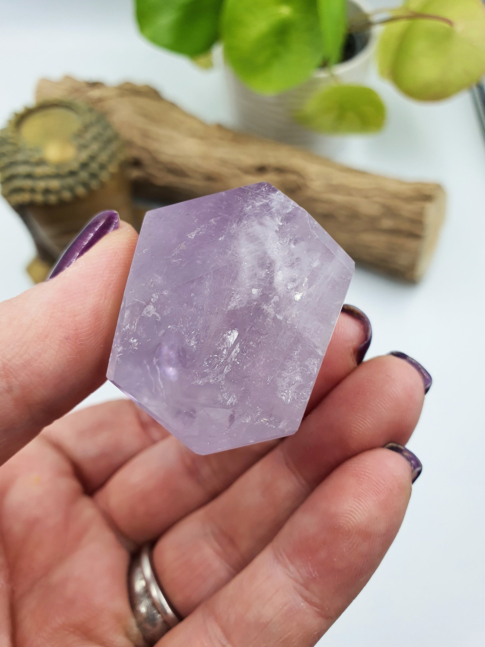 Light Amethyst Tower
