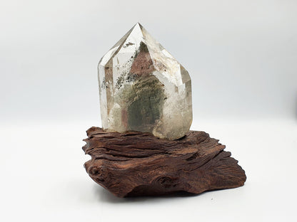 High Grade Green Garden Quartz Freeform /Lodolite Quartz Freeform