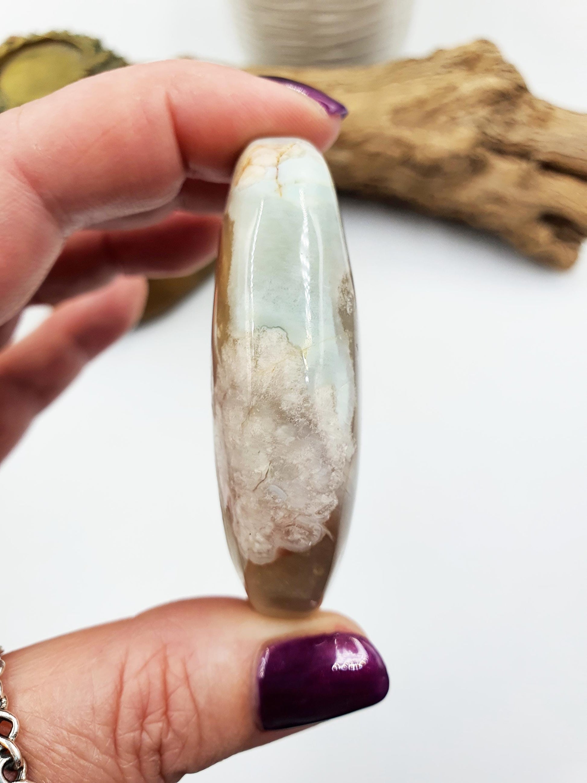 Green Flower Agate Palm