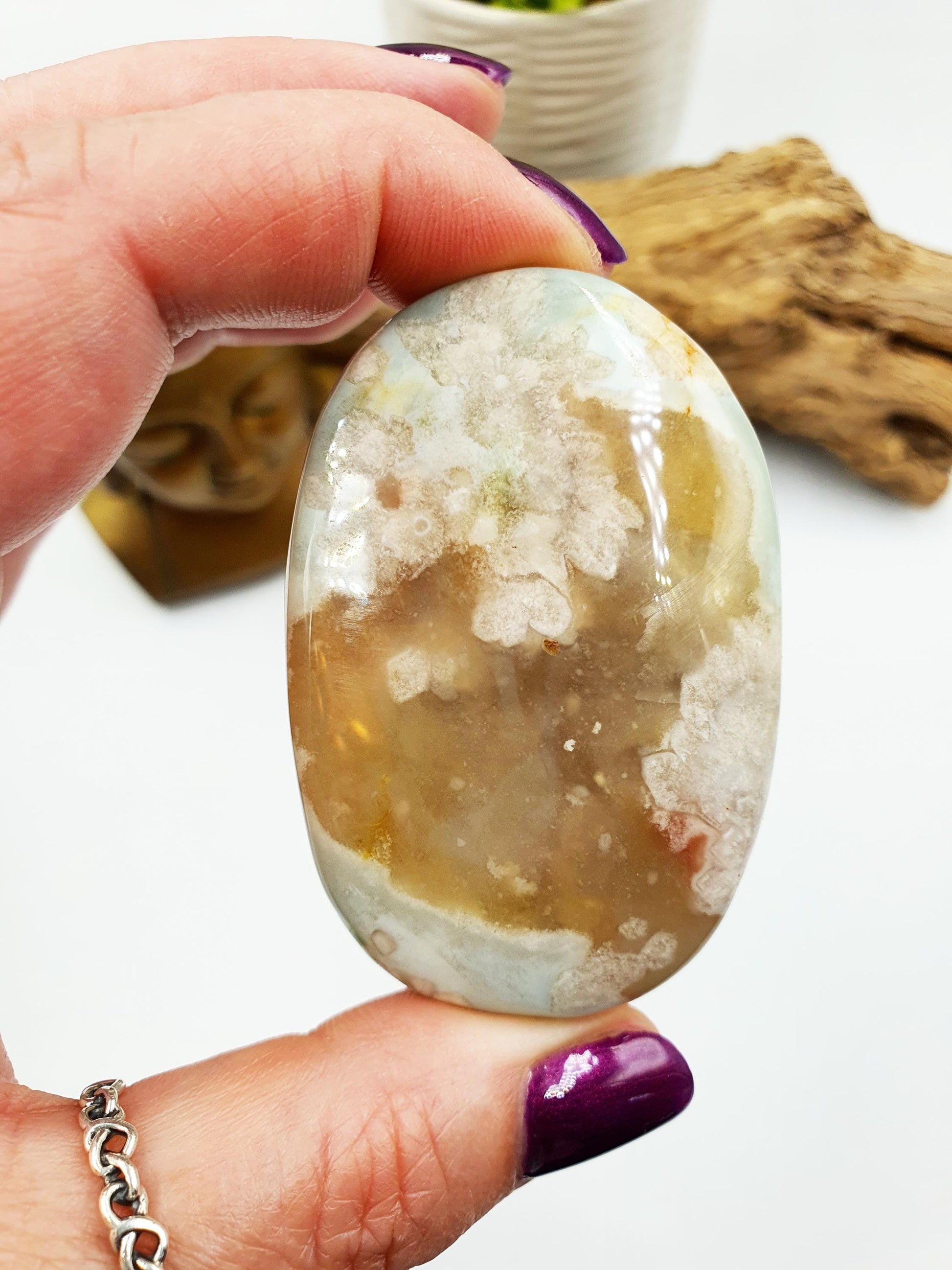 Green Flower Agate Palm