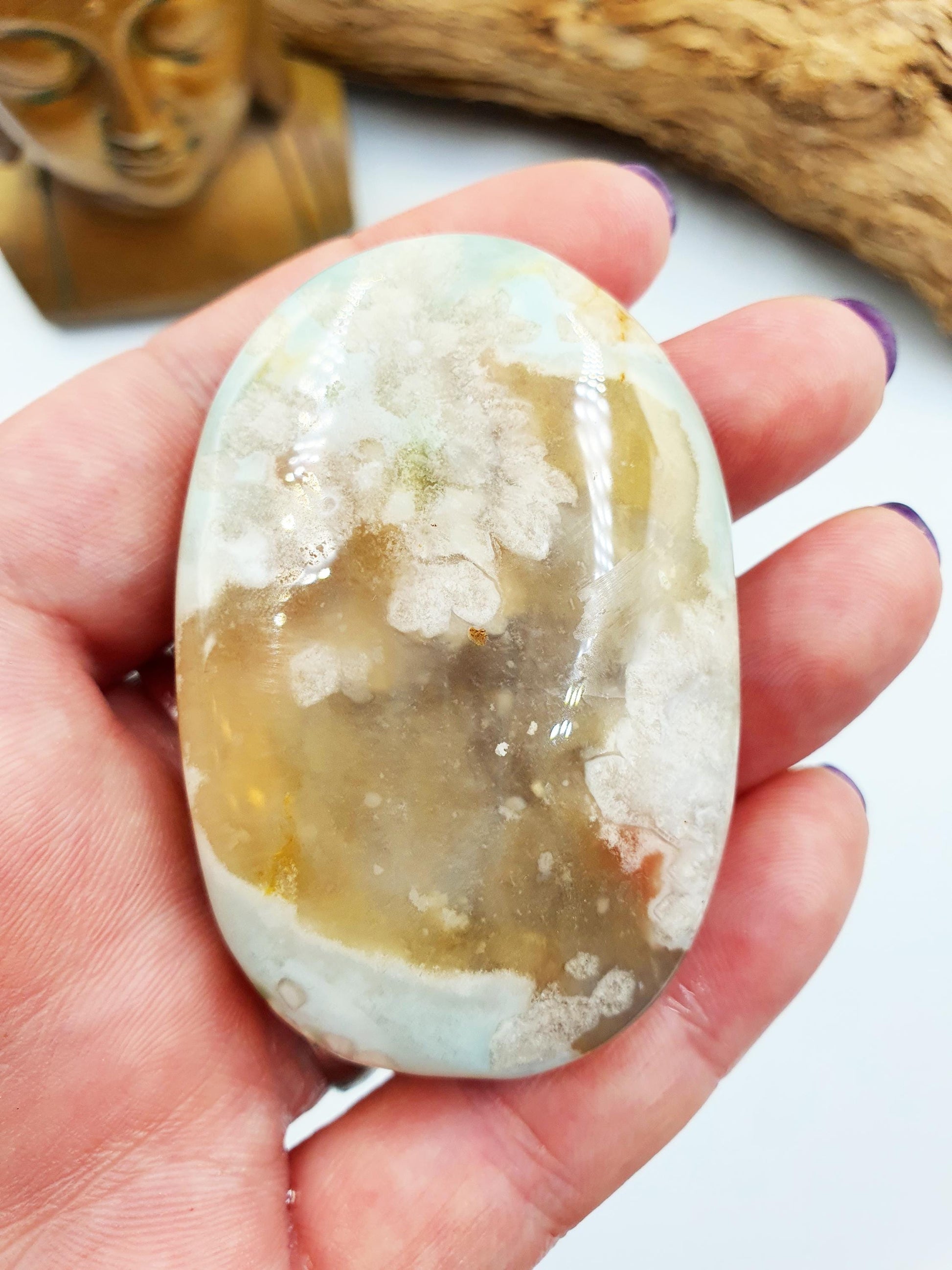 Green Flower Agate Palm