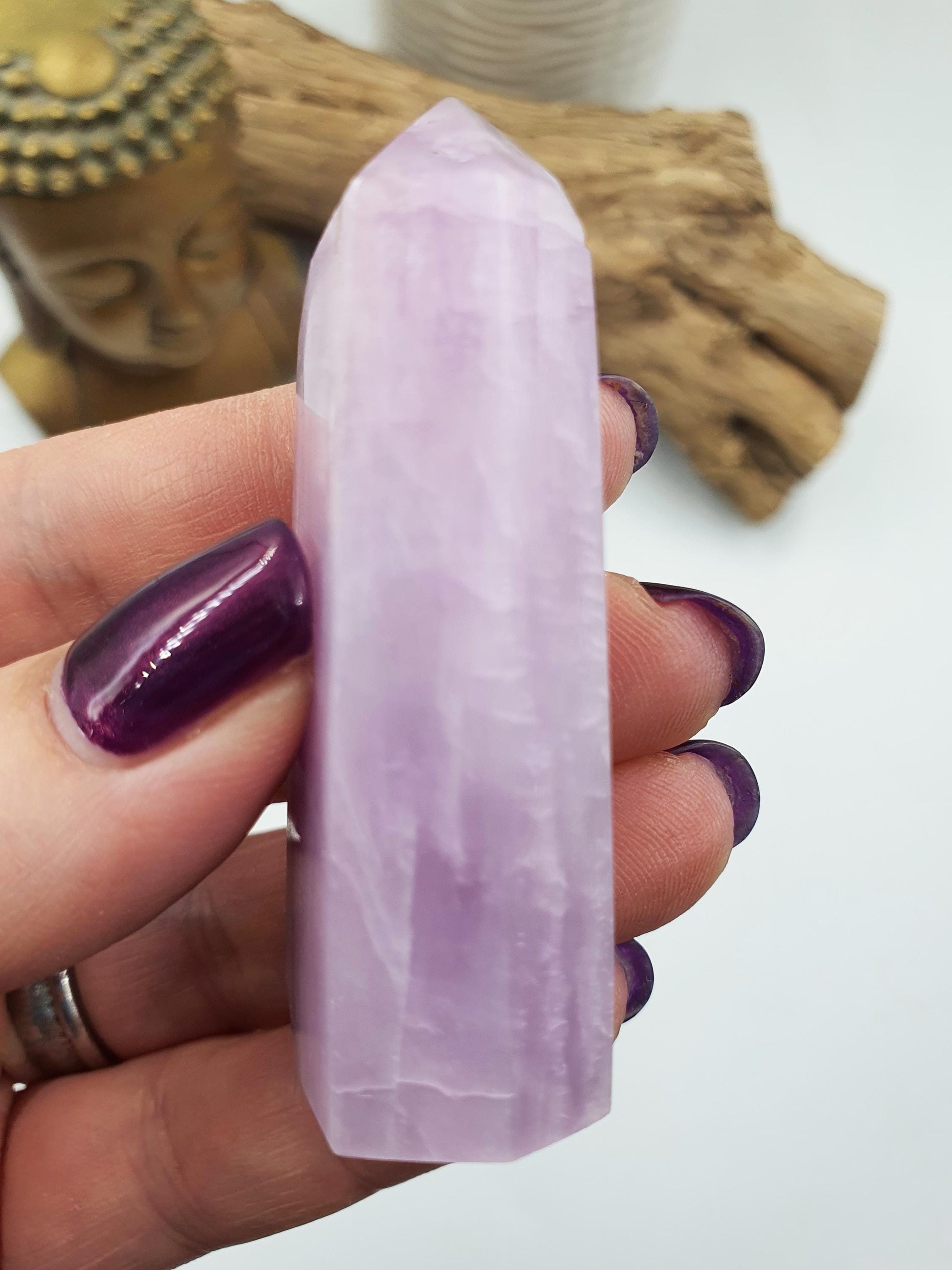 flashy Kunzite Point