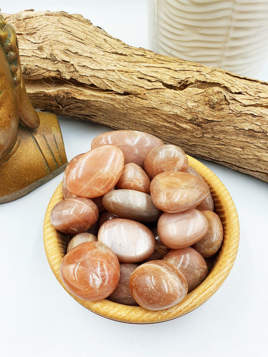 Flashy Moonstone Tumbles