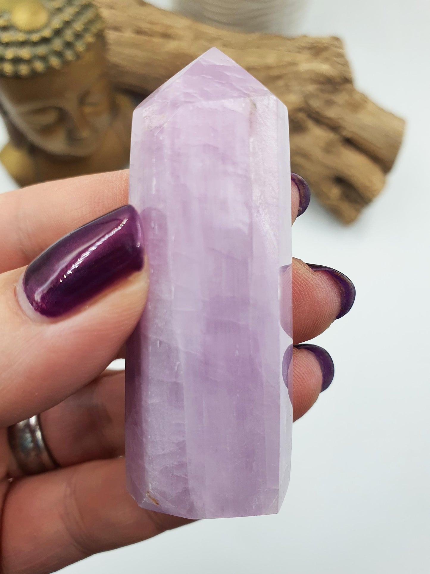 flashy Kunzite Point