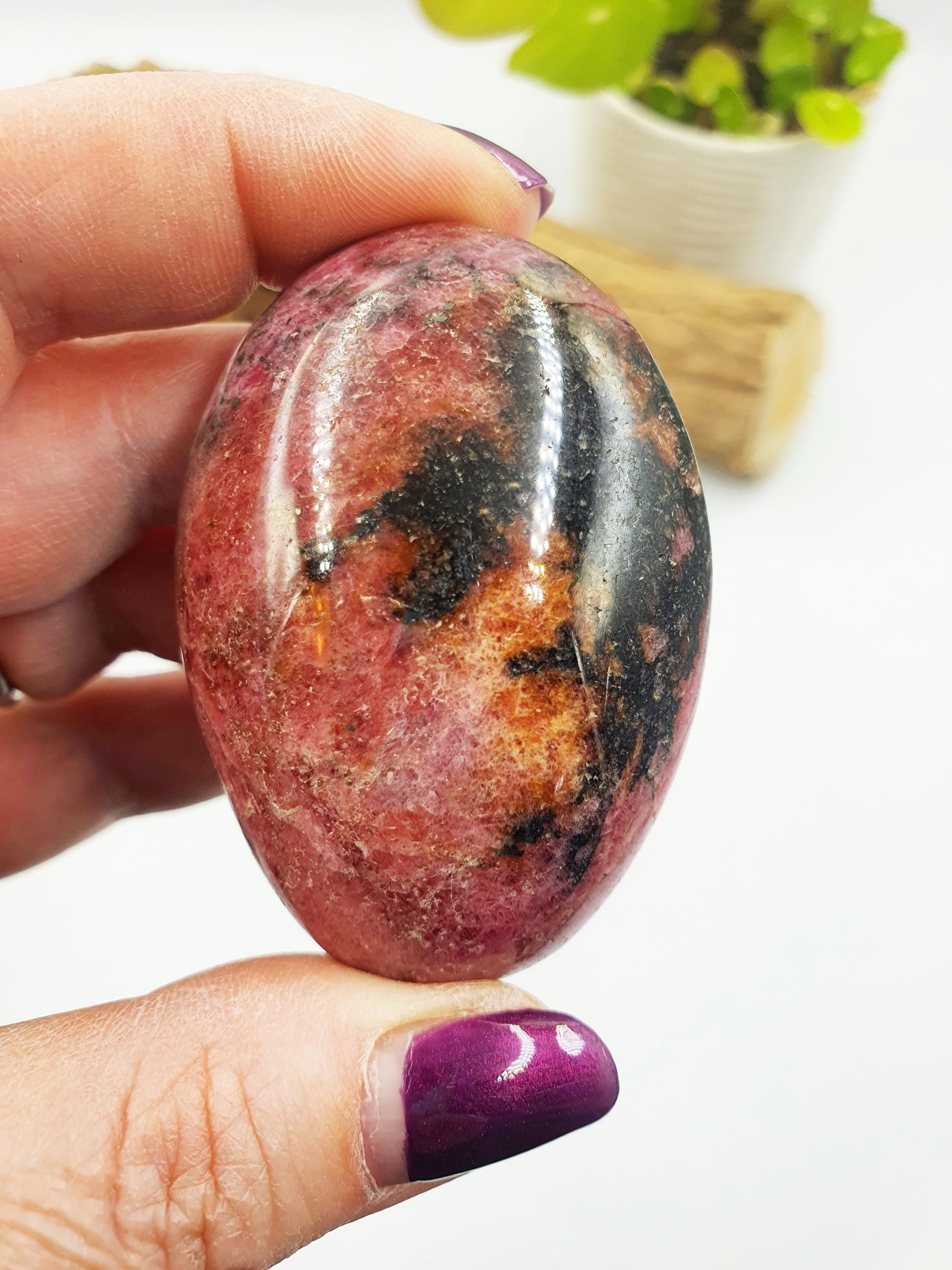 Rhodonite Palmstone