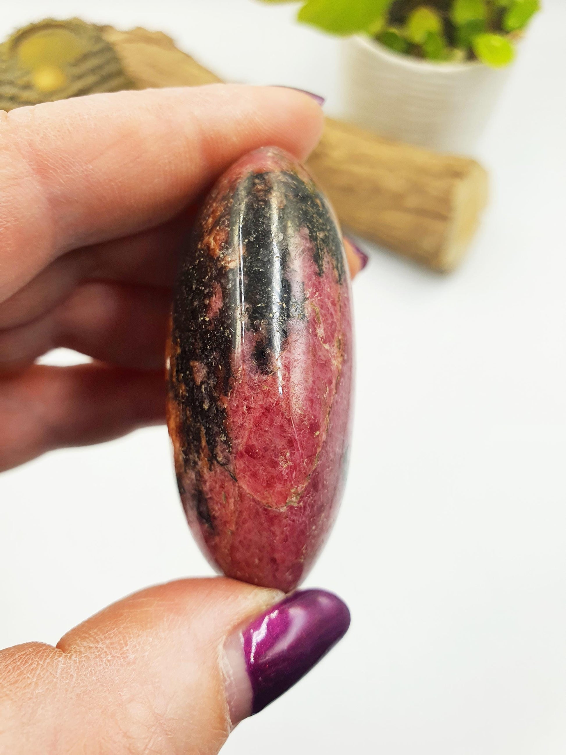 Rhodonite Palmstone