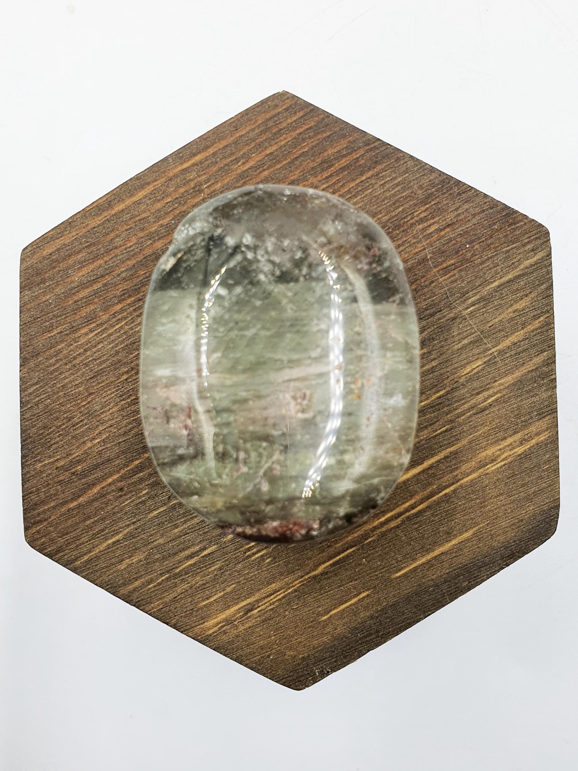 Garden Quartz Palm/Lodolite Quartz Palm Stone